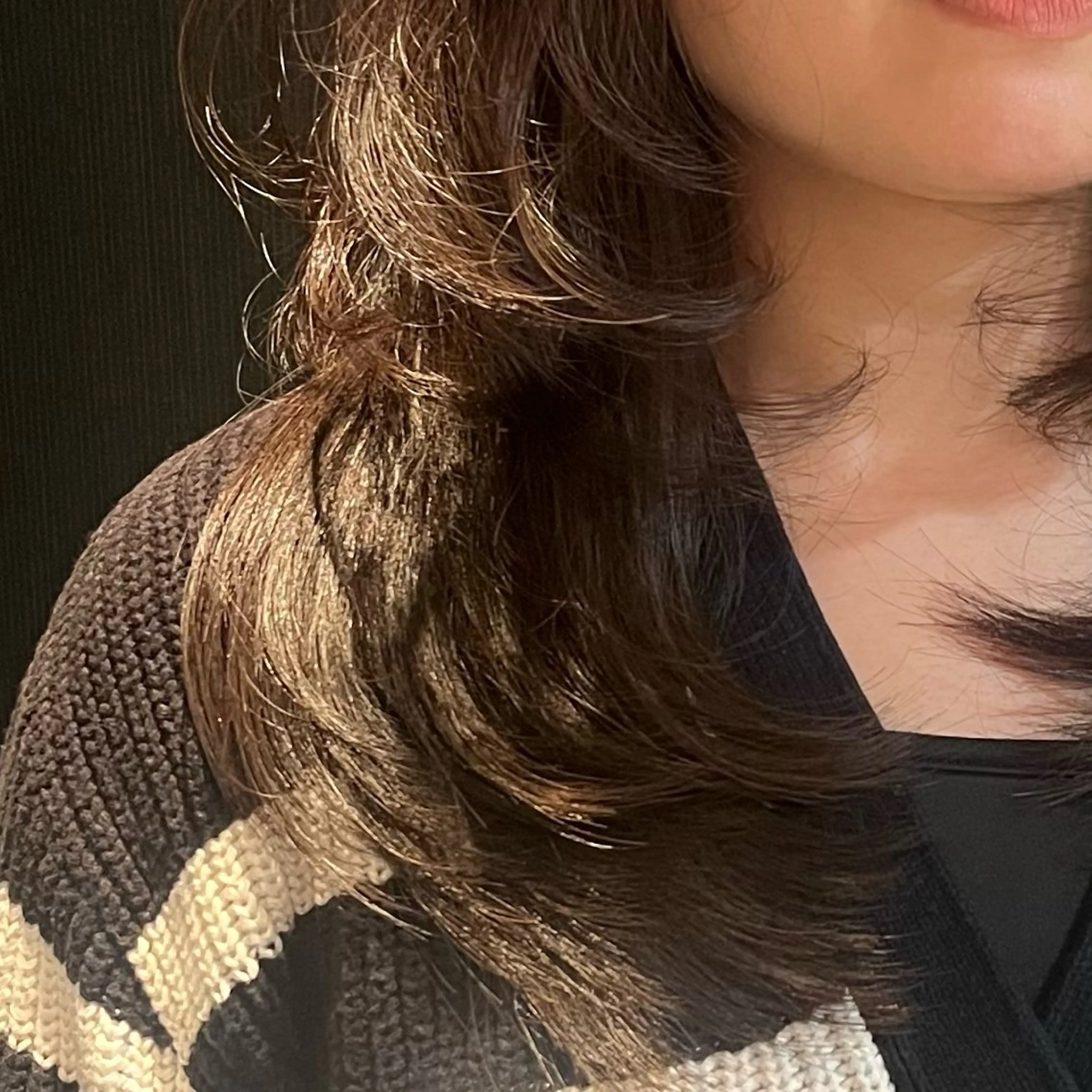 ミディアム ミディアムレイヤー レイヤーカット カット レイヤーカット/ フェミニン💕/鏡のヘアスタイル