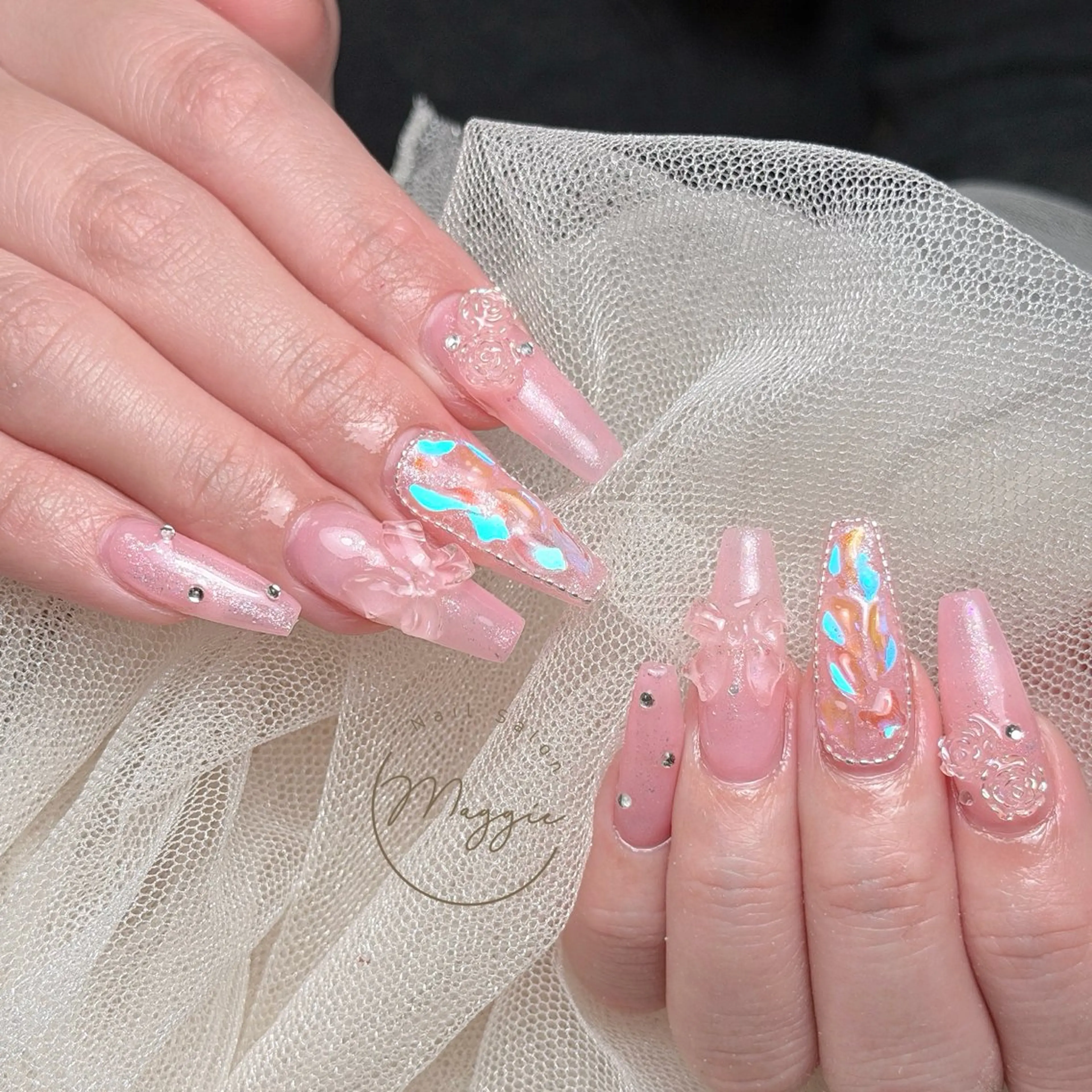 ネイル Maggie Nail🦩のネイルデザイン