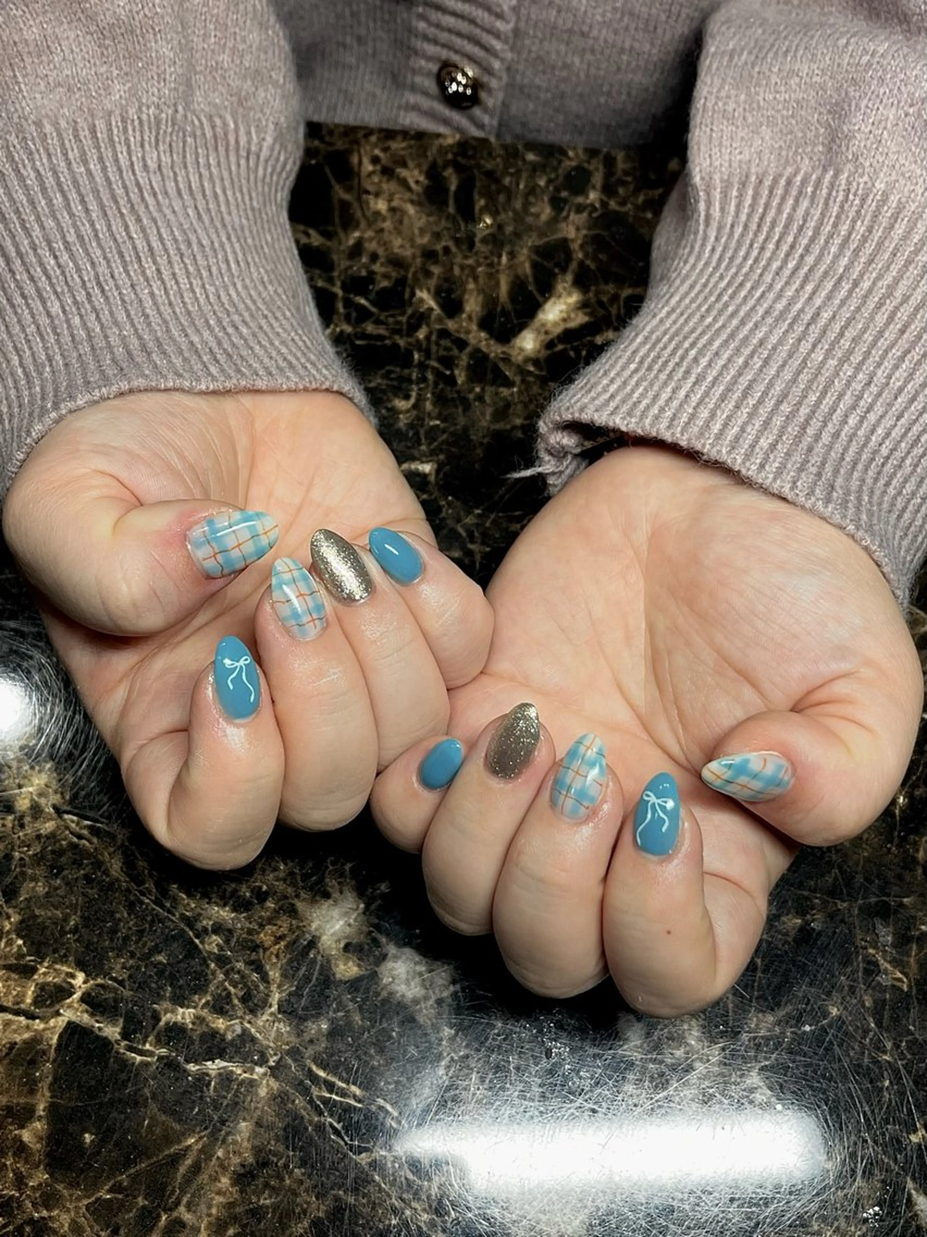 ネイル irohanail三条河原町店所属・IROHA NAIL makoのネイルデザイン