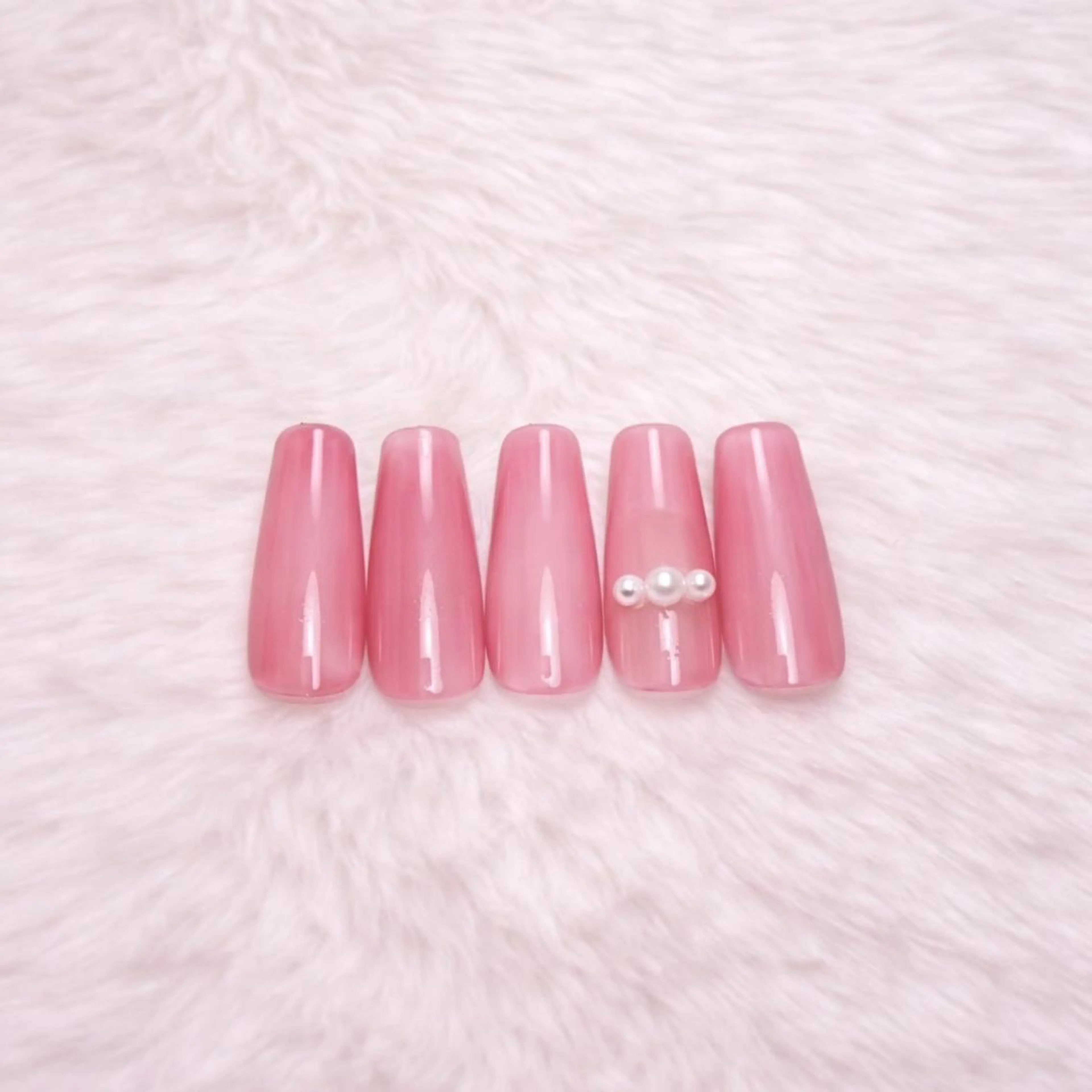 ネイル ❤️💛REBEST 京橋　nailのネイルデザイン