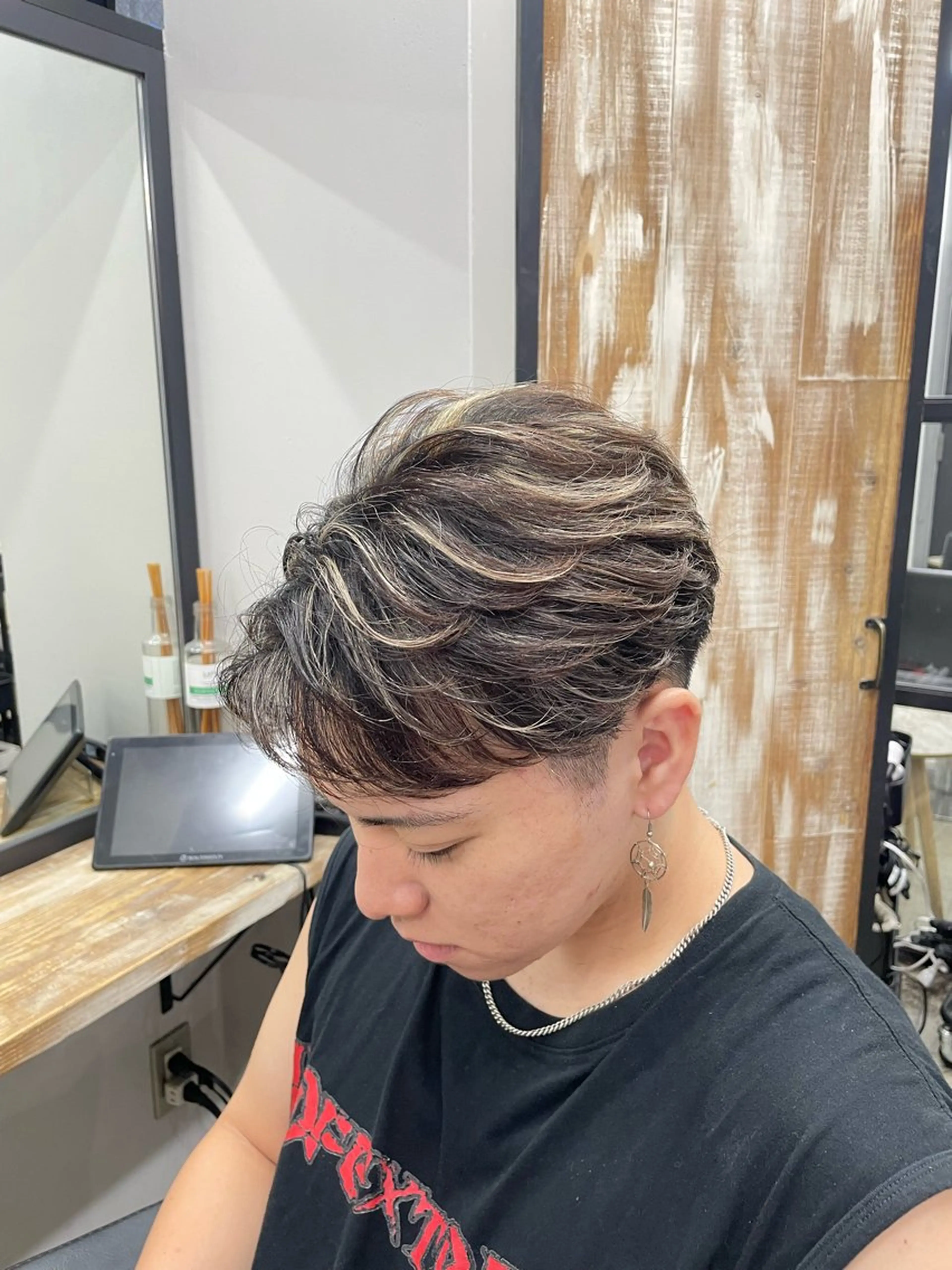 パーマ メンズ カット パーマ トリートメント ヘアセット 新宿/韓国ヘア/ 髪質改善ストレートのヘアスタイル