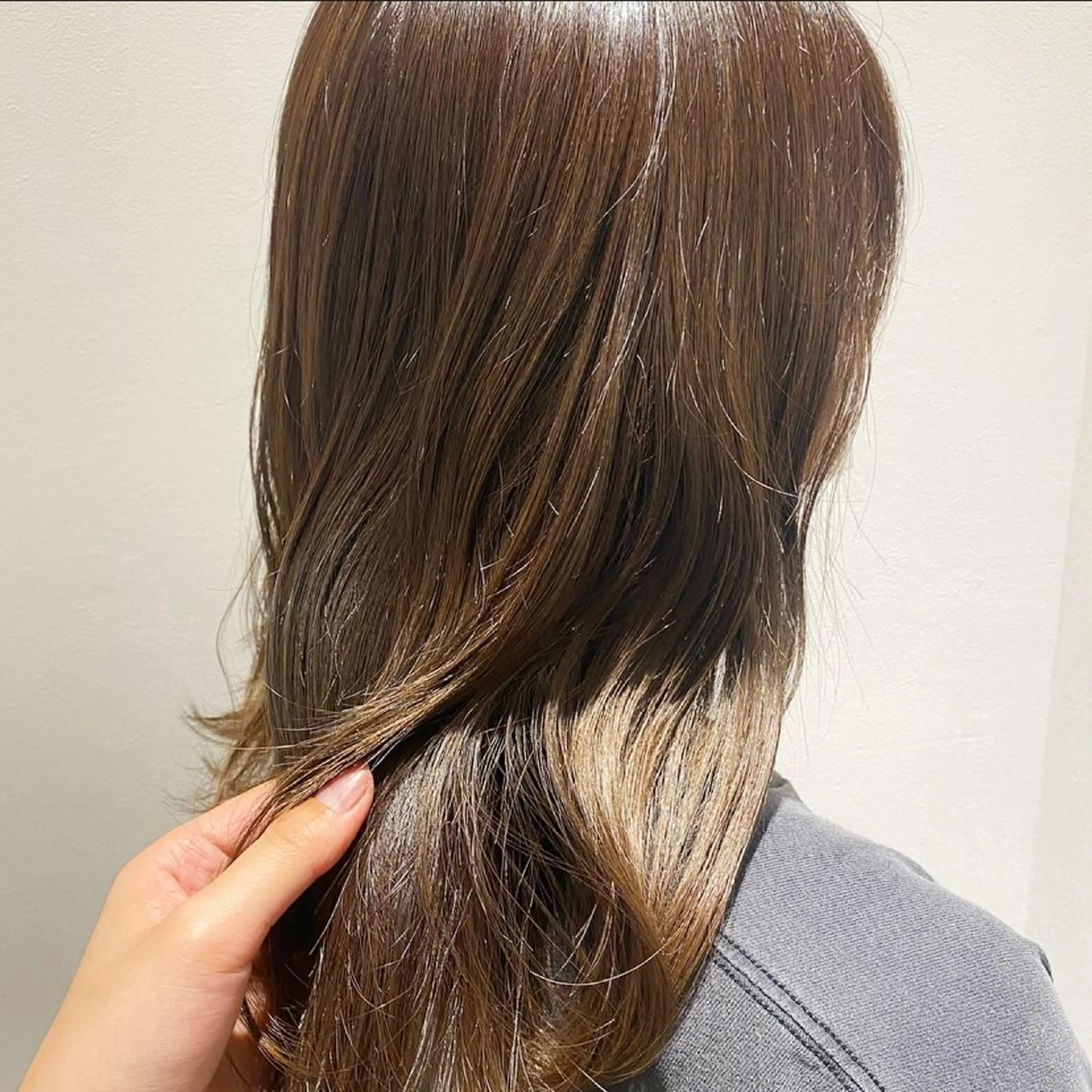 ミディアム カラー ベージュカラー 🌷Asuka /レイヤーカット🌷のヘアスタイル