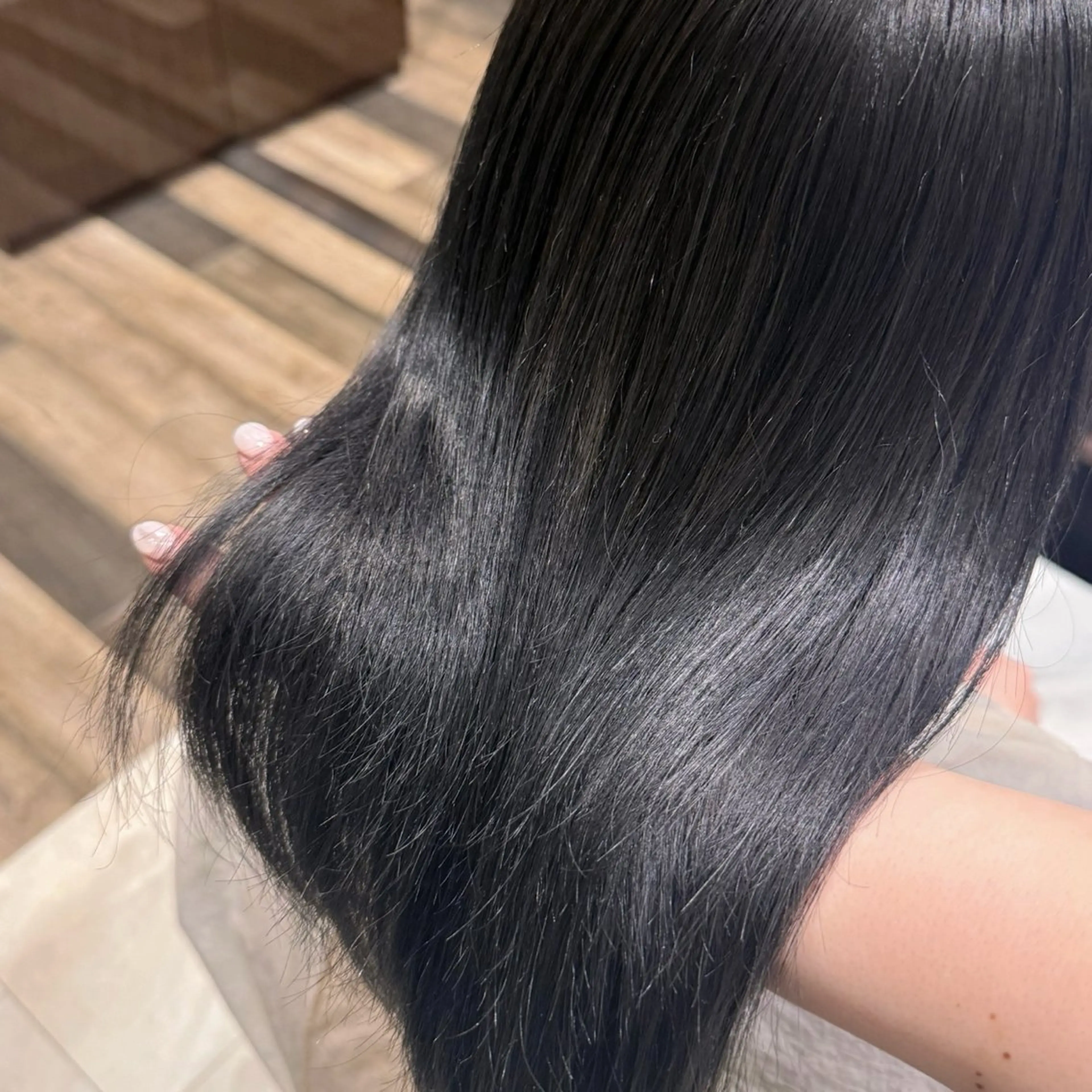 セミロング ヘアカラー トリートメント sakura/ 透明感カラー🫧のヘアスタイル