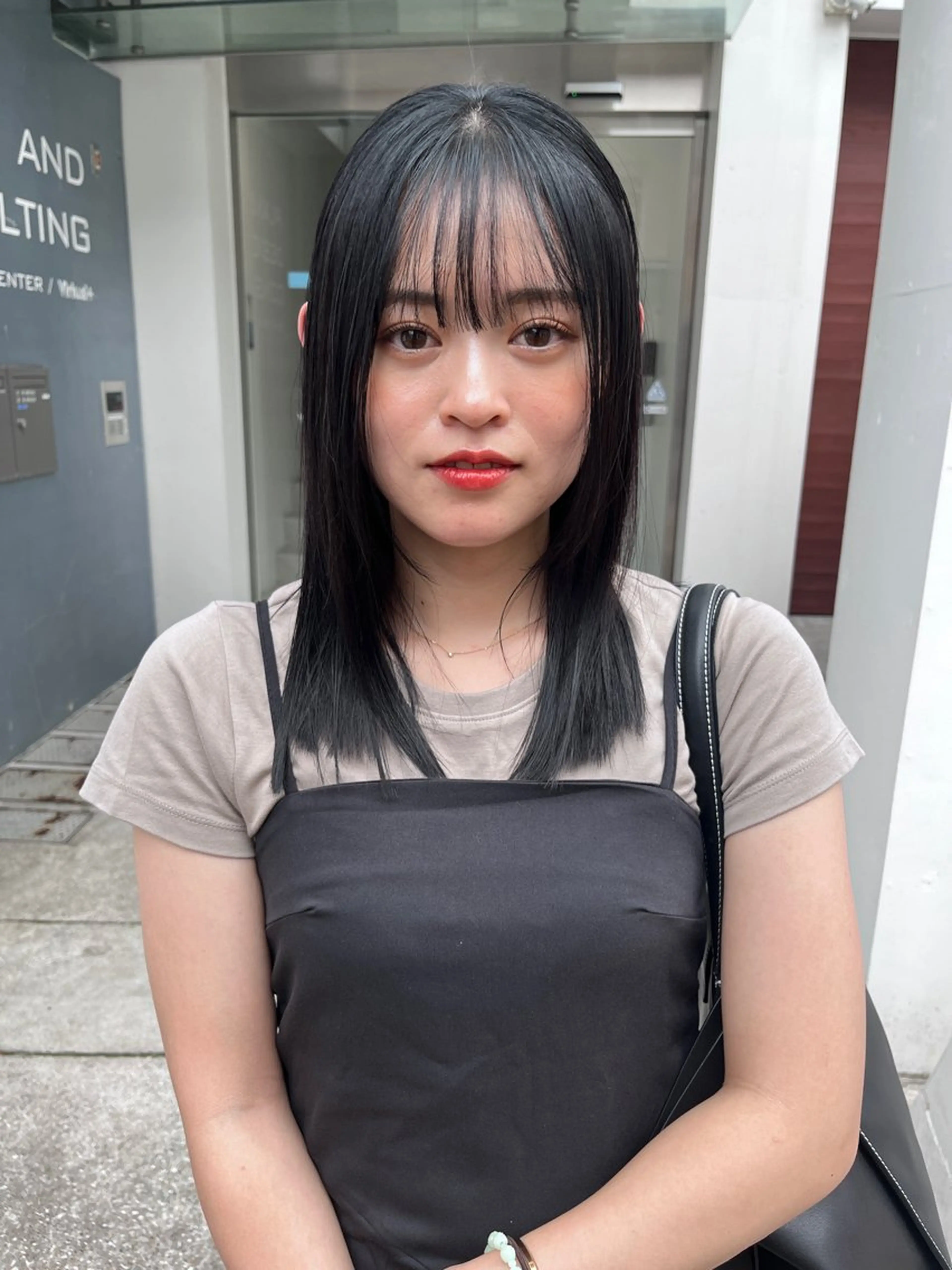 セミロング カラー 赤み消しカラー/ ナチュラル/トモキのヘアスタイル