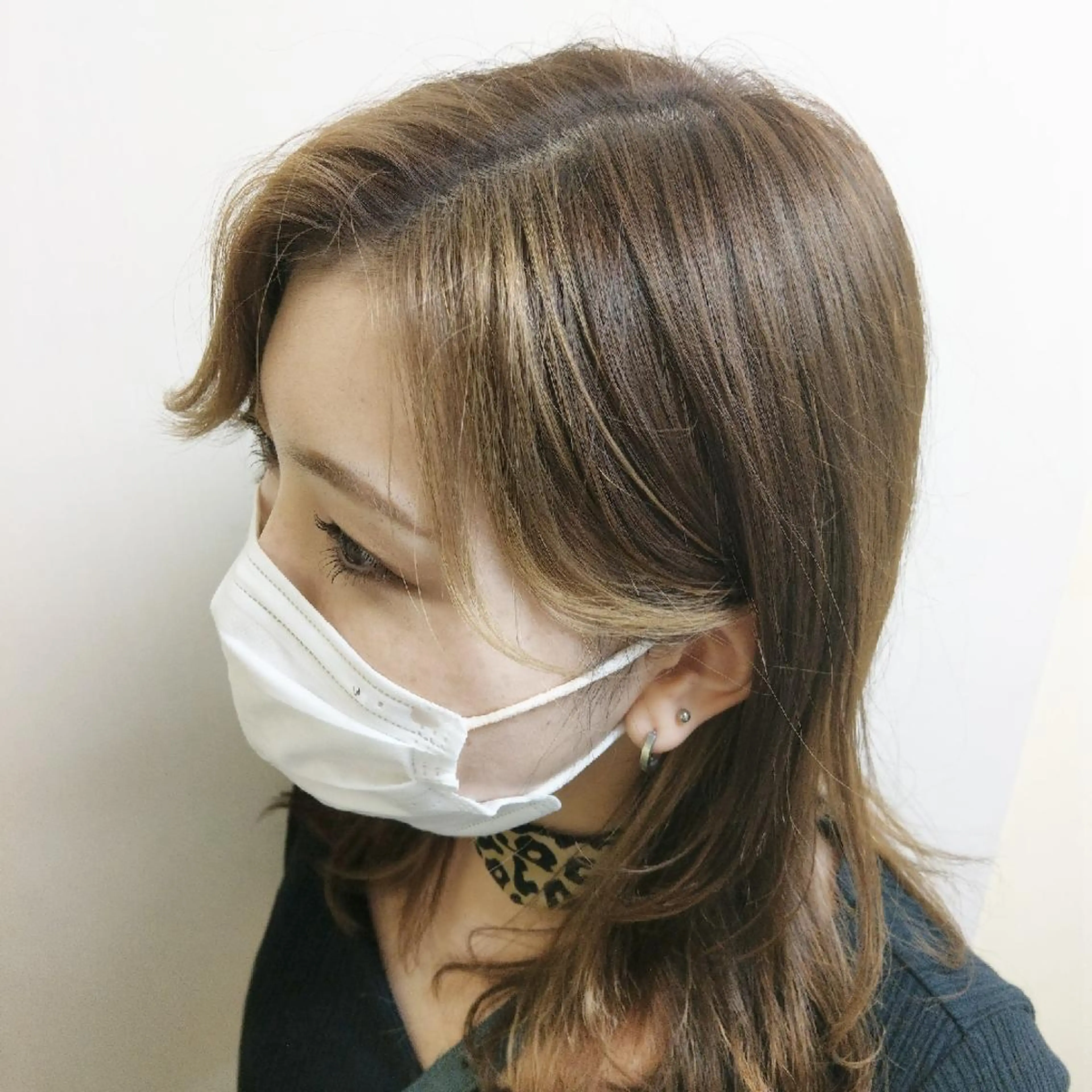 ロング カラー ヘアアレンジ アッシュ ミストバング ベージュカラー グレージュ インナーカラー ヘアカラー トリートメント Add9 柳田健登のヘアスタイル