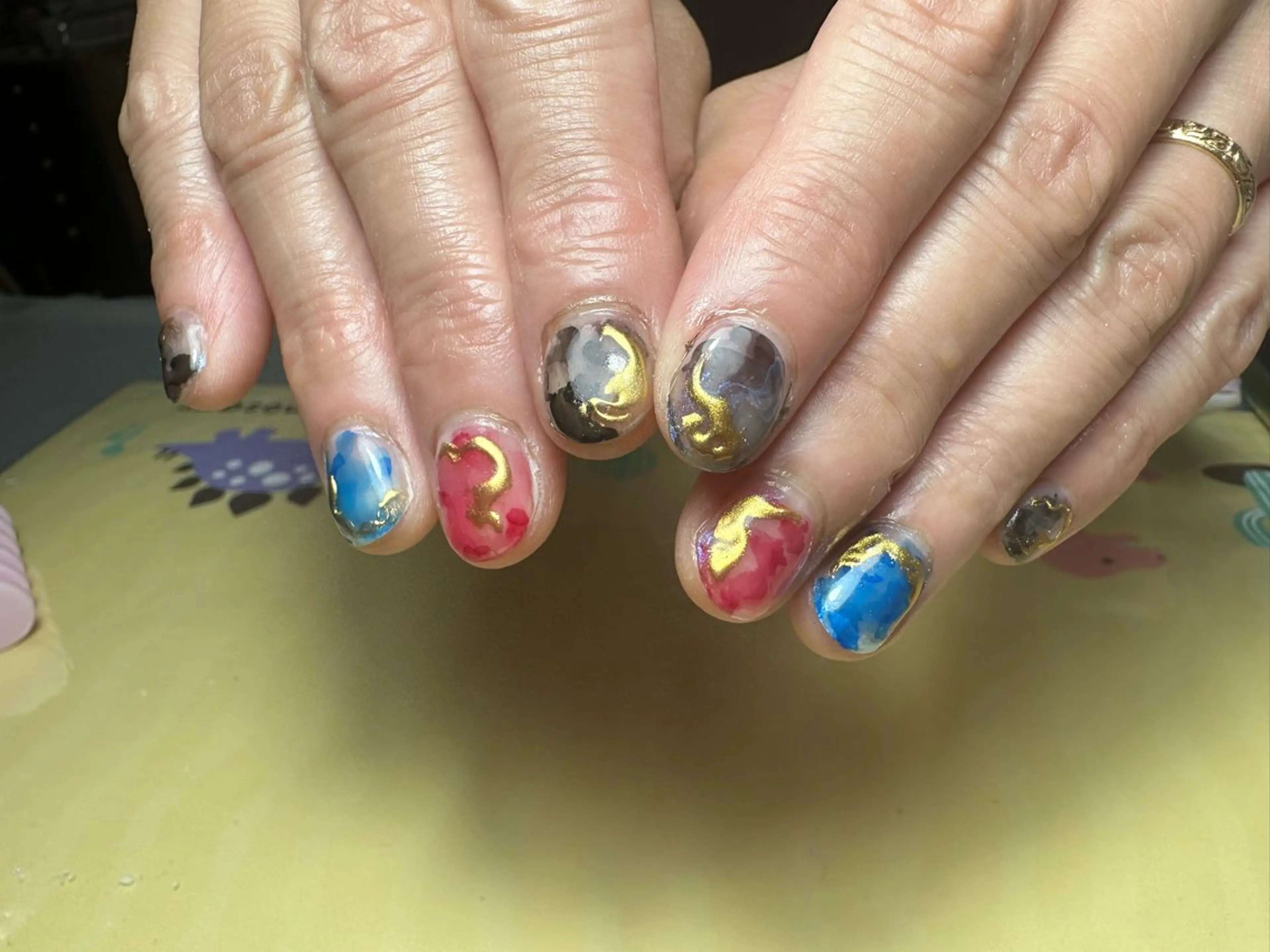 ネイル Eveネイル チップスカルプ専門店のネイルデザイン