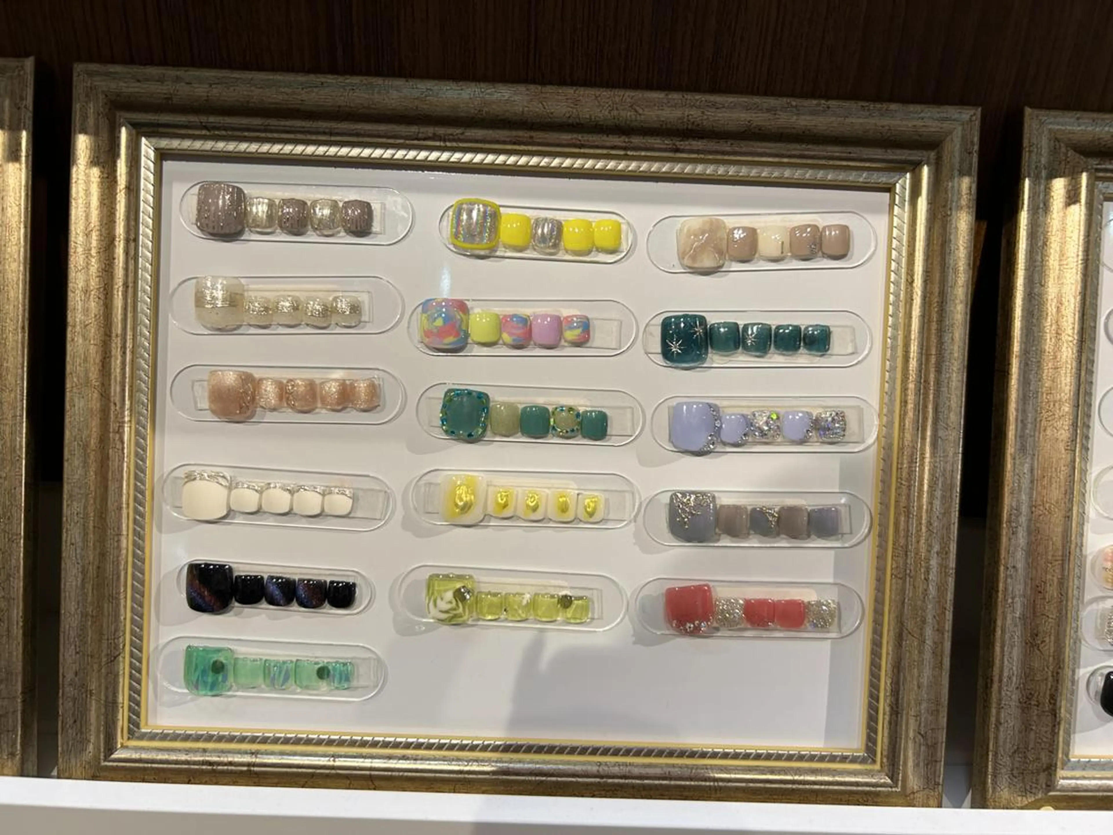 ネイル VIVIAN エイのネイルデザイン