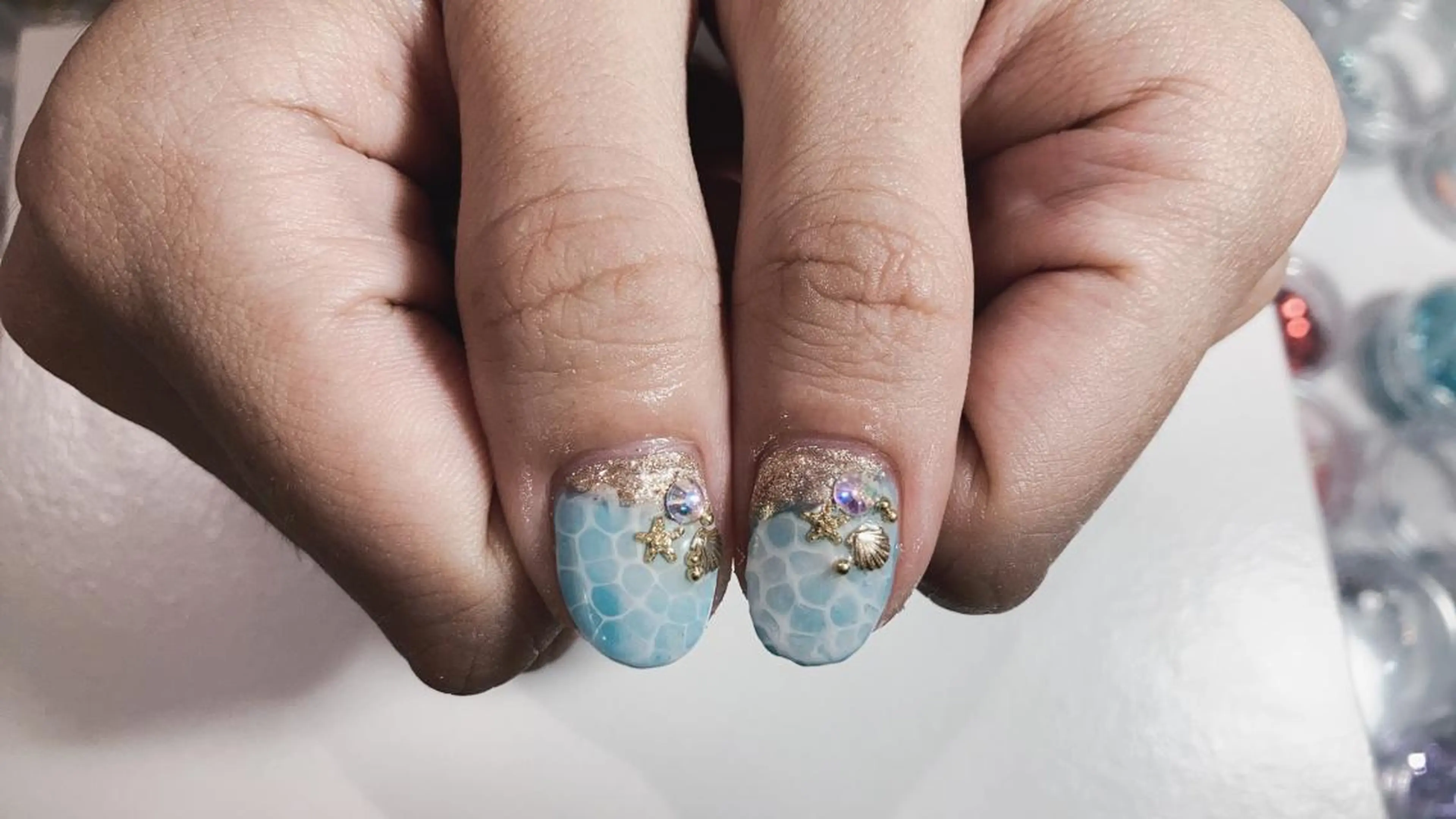 ネイル 園 寛子 （ネイリスト）のネイルデザイン