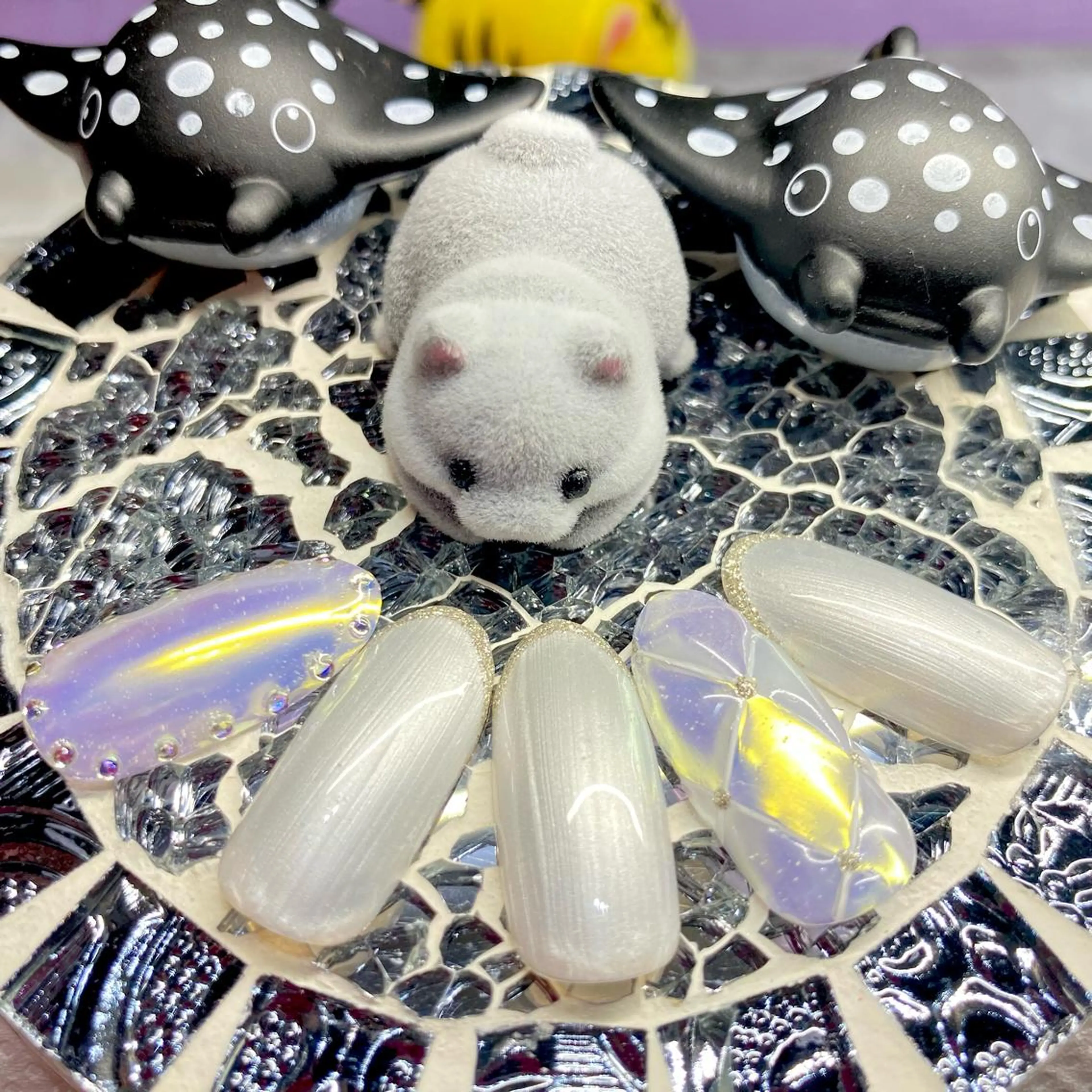 ネイル オーロラネイル Nail salon MEGUMIのネイルデザイン