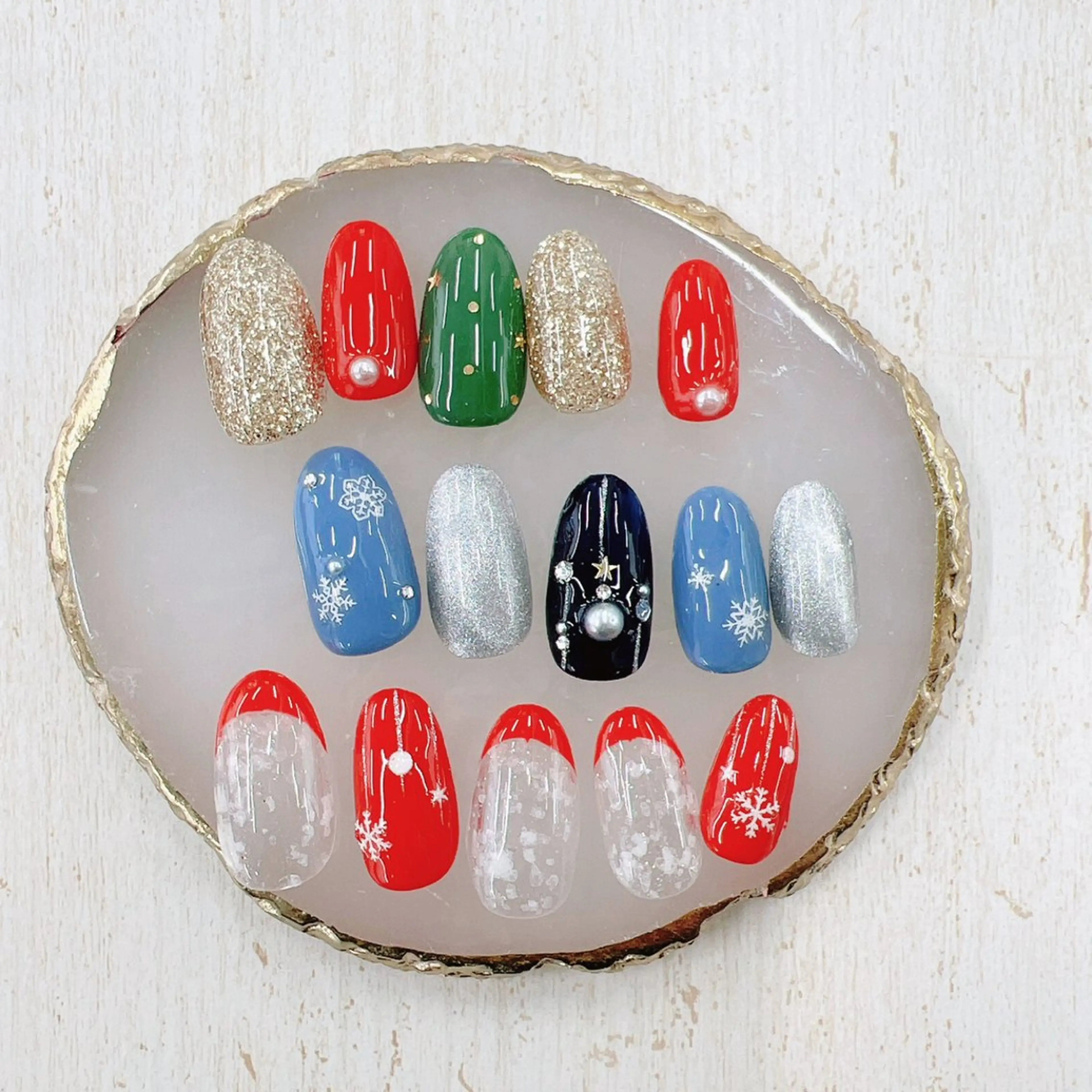 ネイル ハンドネイル Minion所属・北浦和minion YUKIのマツエク・マツパデザイン