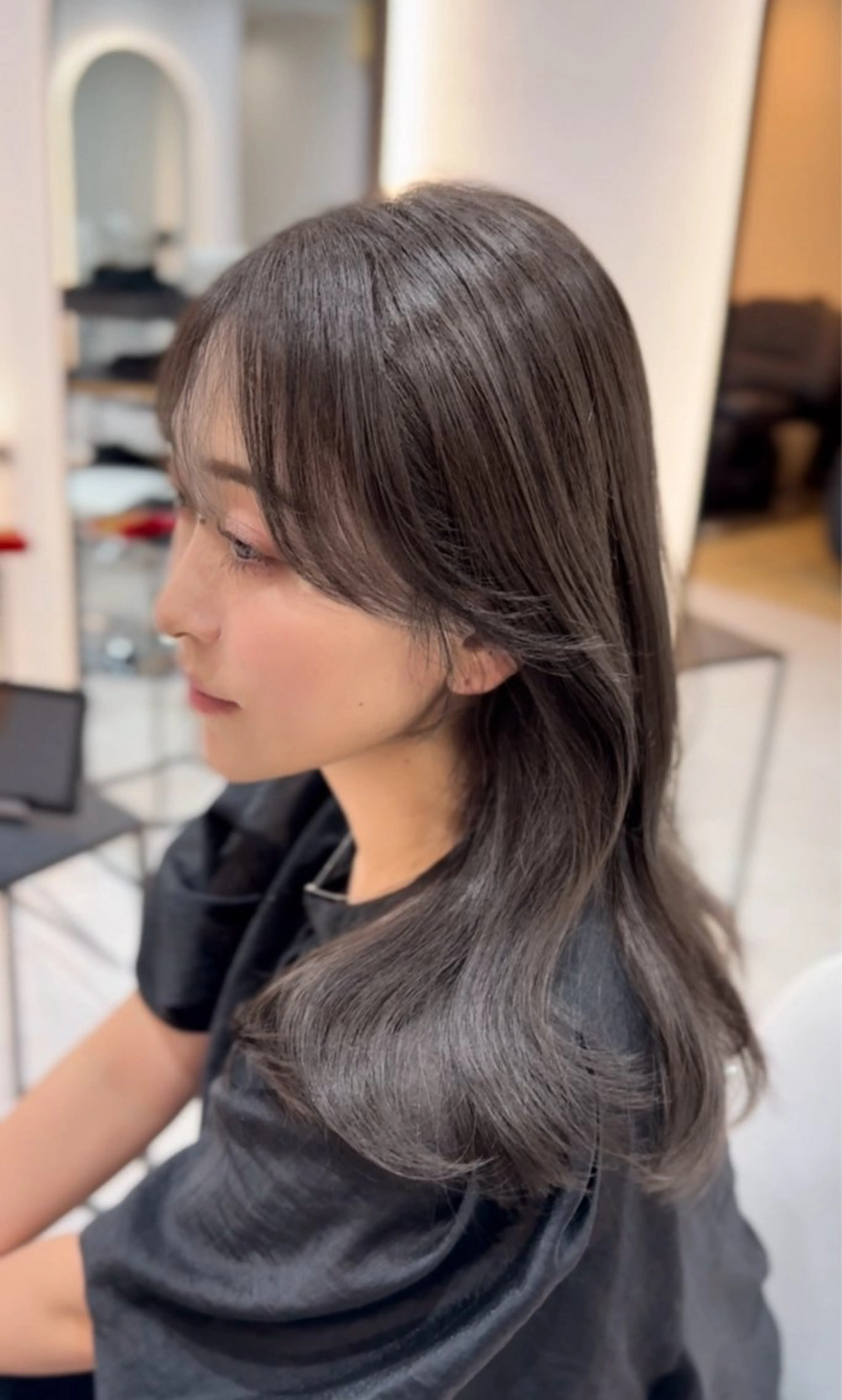 セミロング カット ヘアカラー トリートメント 韓国ヘア🩶侑矢 艶髪透明感/福岡のヘアスタイル