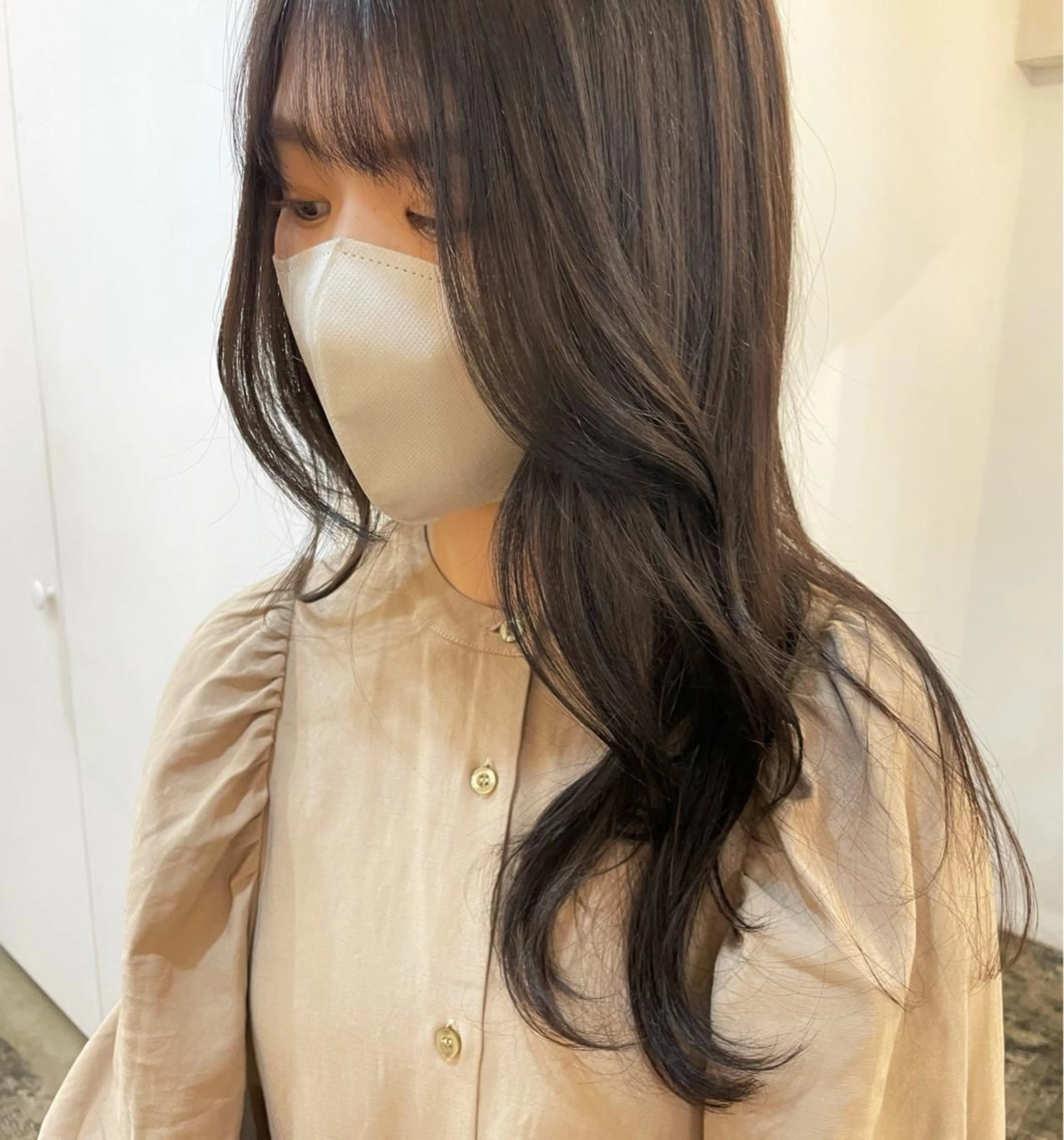 ロング カラー 透明感カラー グレージュ トリートメント 【表参道】Ruri デジタルパーマのヘアスタイル