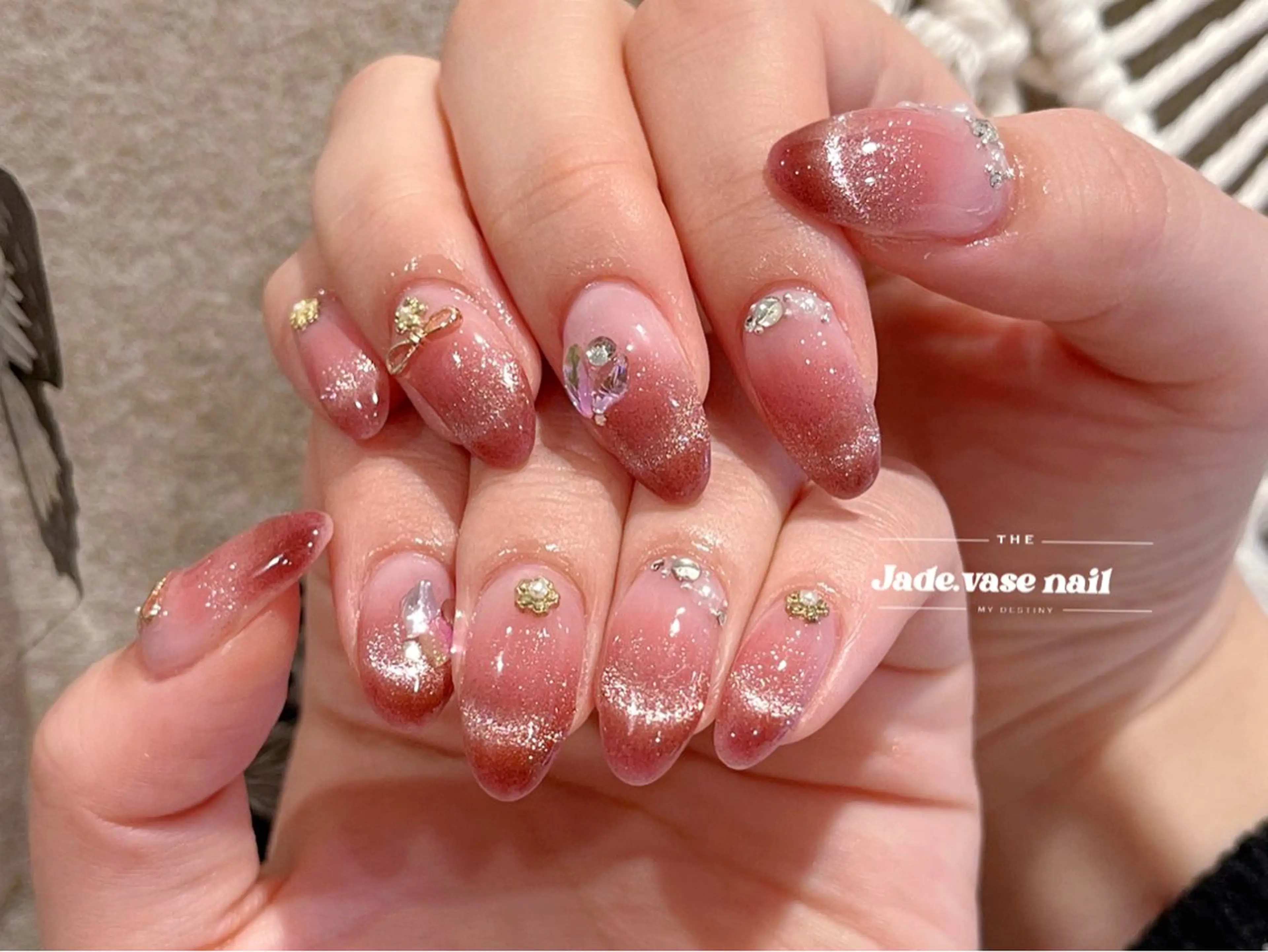 ネイル ハンドネイル ハンドケア ✰Jade.vase 银座のネイルデザイン