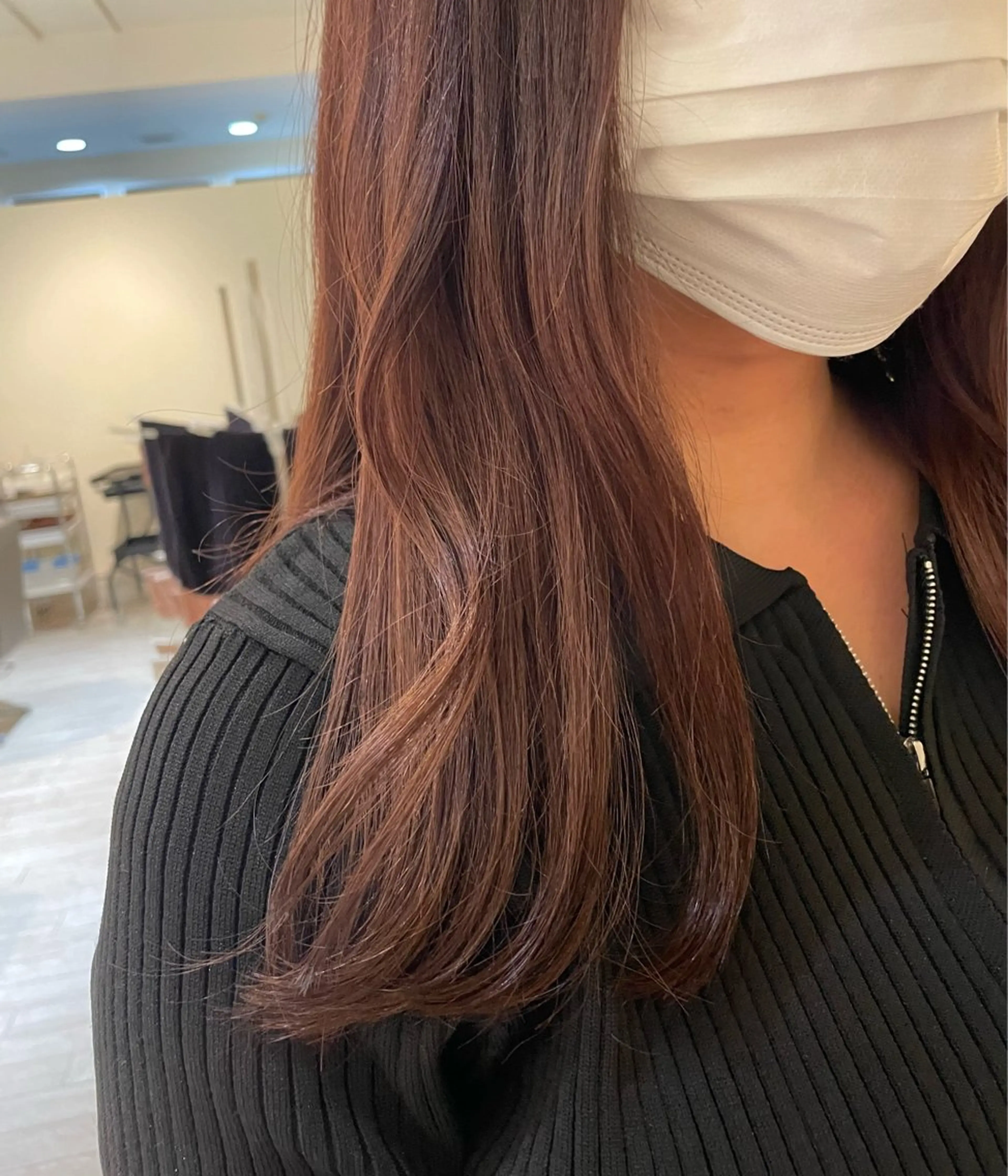 ミディアム 河津 彩香のヘアスタイル