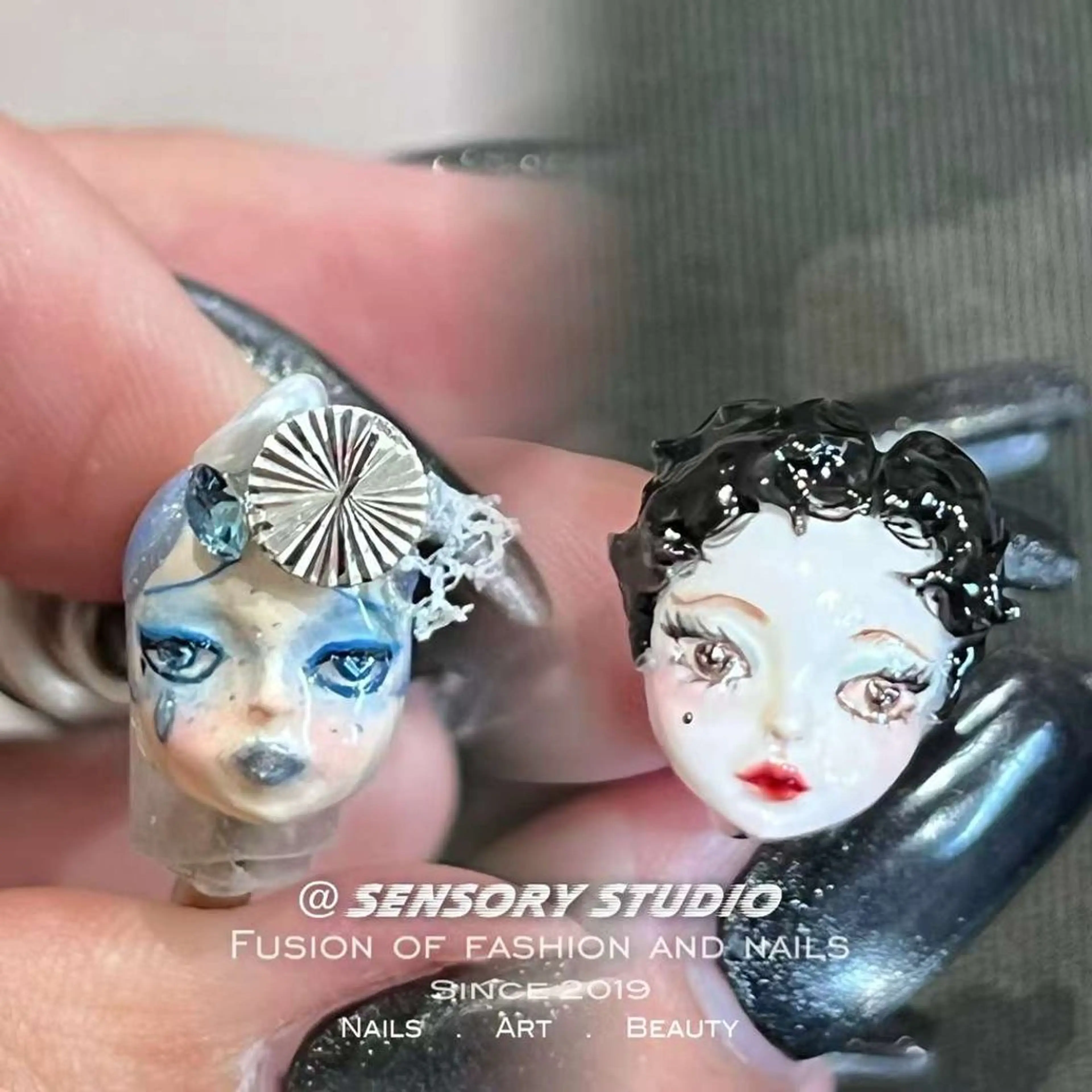 ネイル アートネイル チークネイル フレンチネイル グラデーション マグネットネイル S.nail _のネイルデザイン