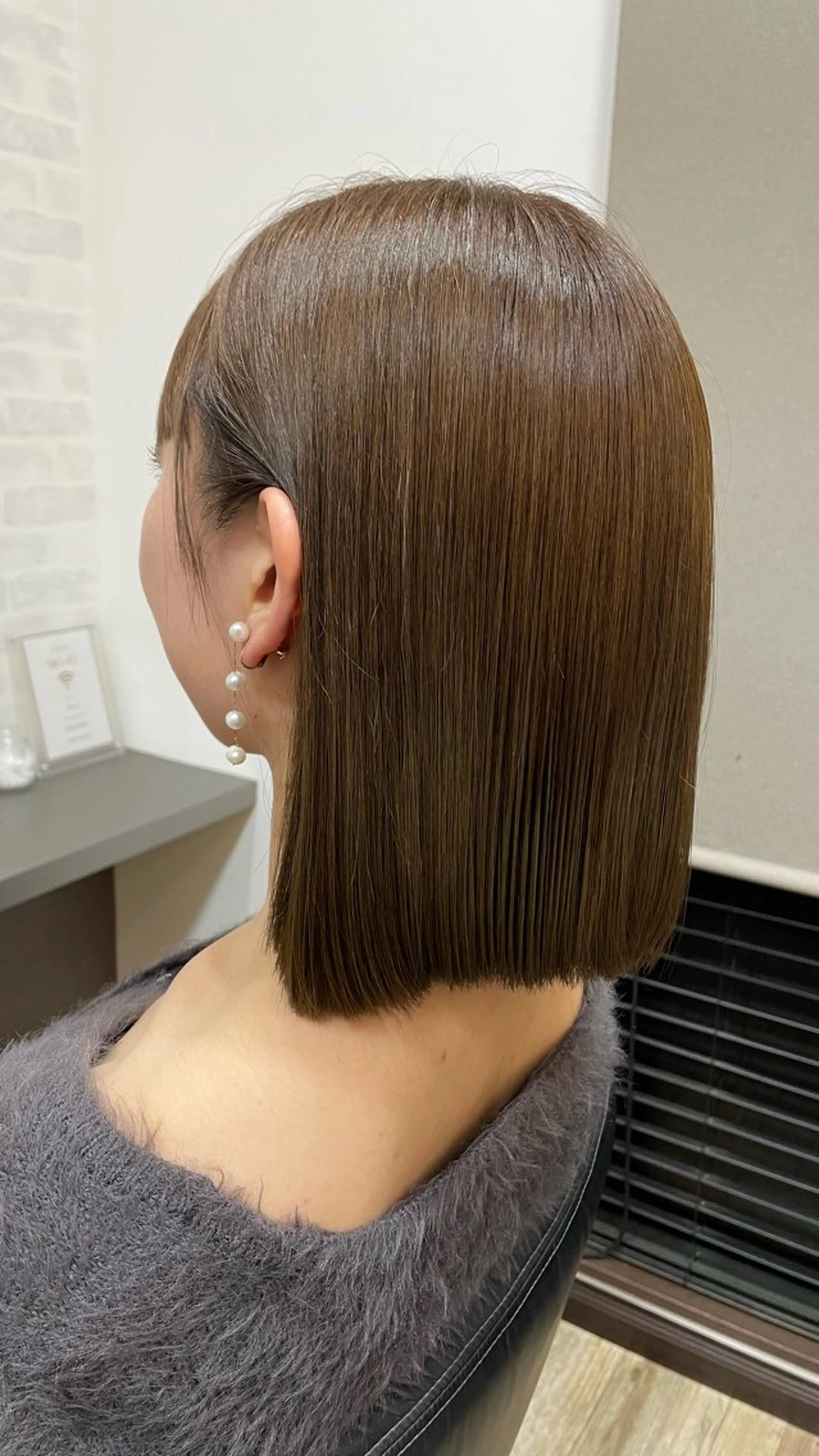 ショート カラー ベージュカラー ボブ SHEERIE🌿 阿部羽玖のヘアスタイル