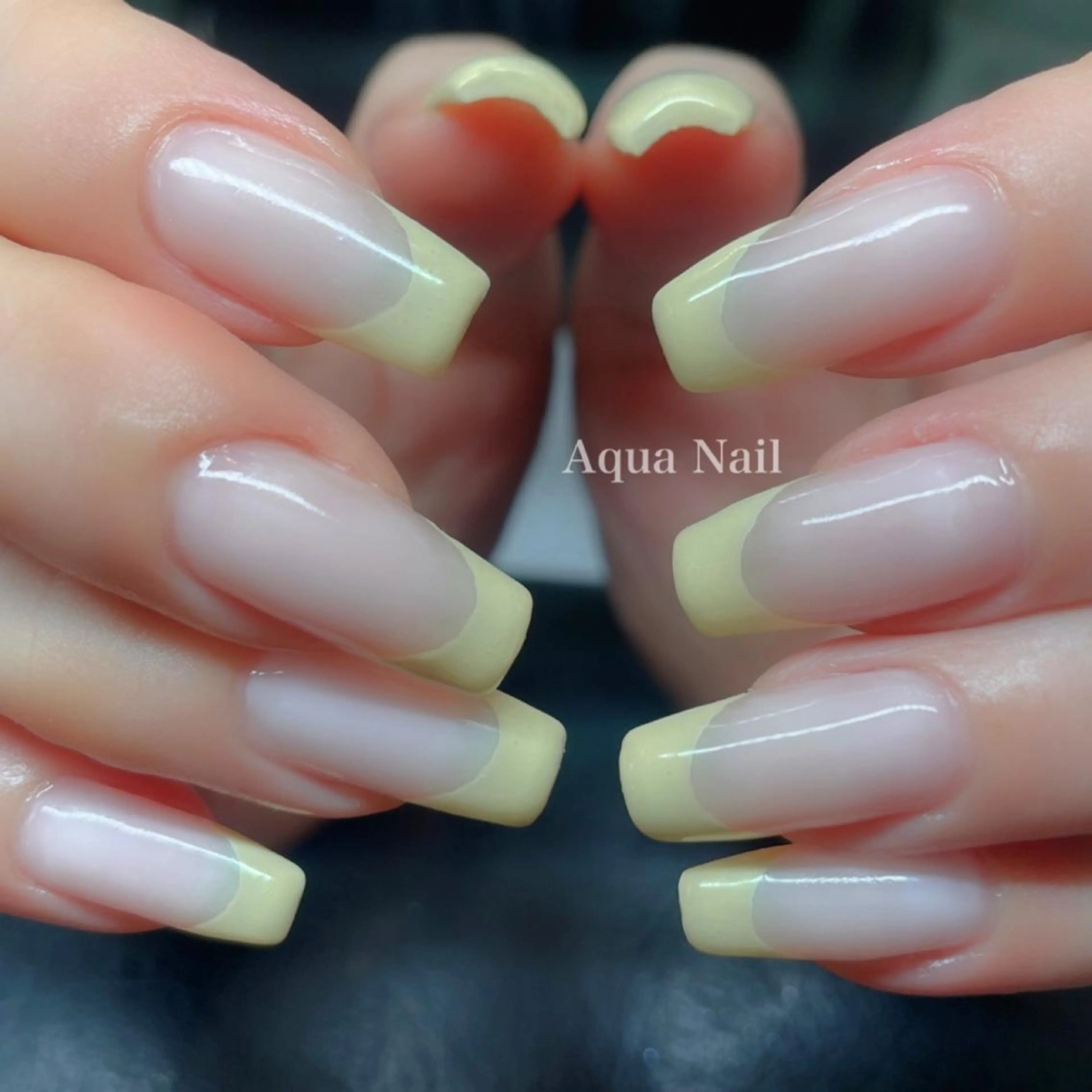 ネイル フレンチネイル パステルネイル 黄色 ハンドネイル フットネイル AQUA NAILのネイルデザイン