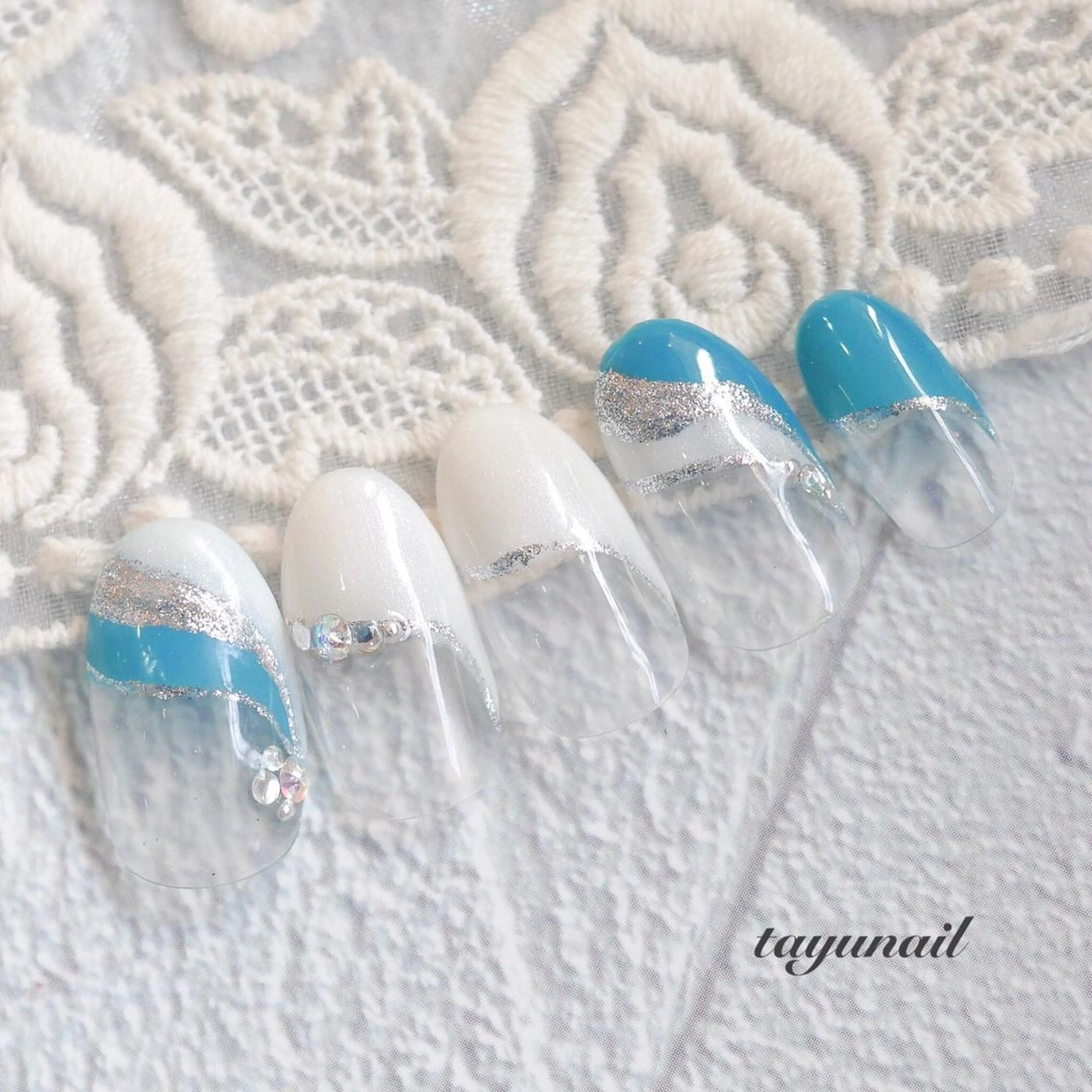 ネイル アートネイル ブルー フレンチネイル ジェルネイル ニュアンスネイル ハンドネイル ネイルサロン 【たゆnail】のネイルデザイン