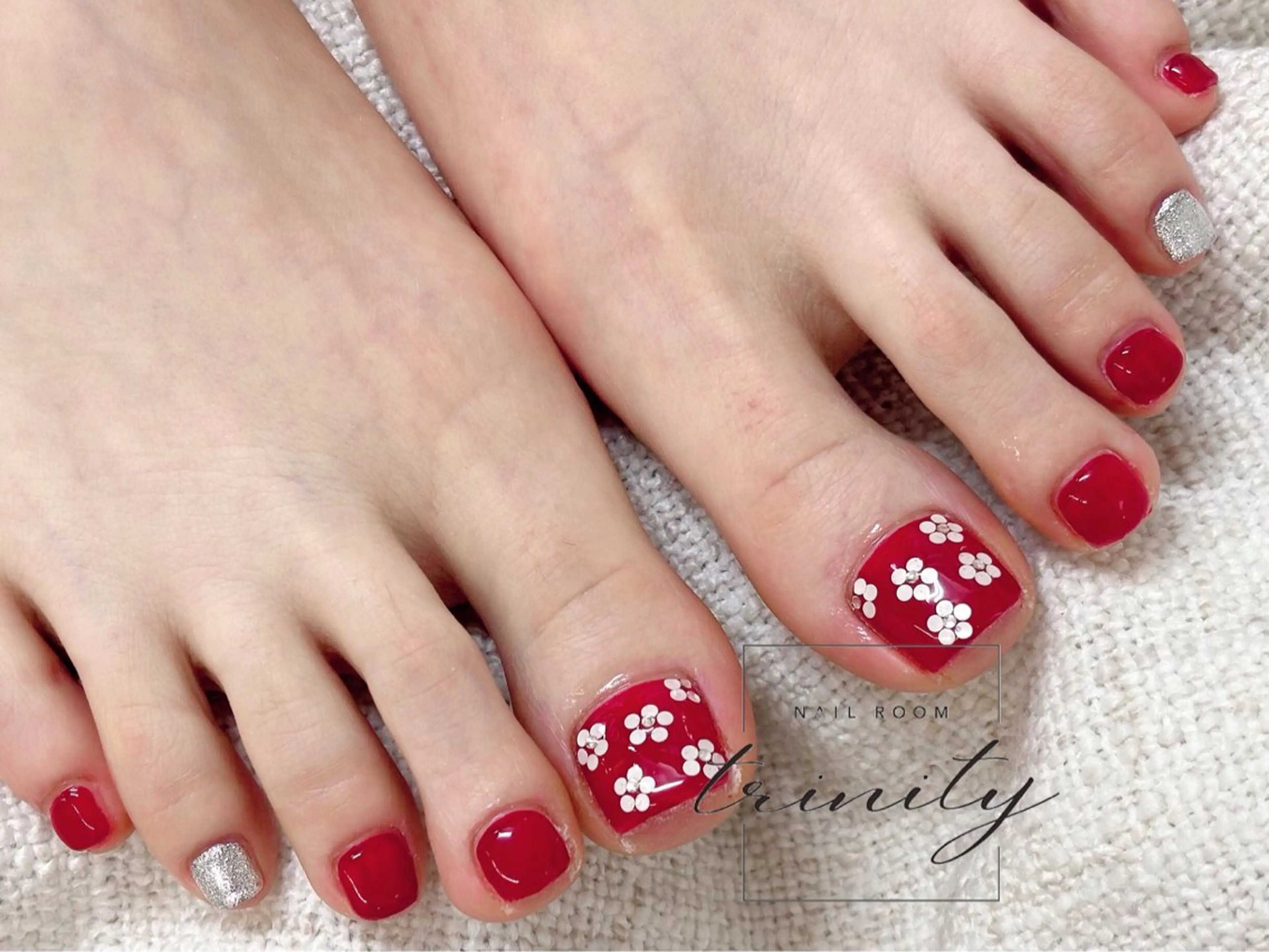 ネイル フットネイル Trinity staffのネイルデザイン