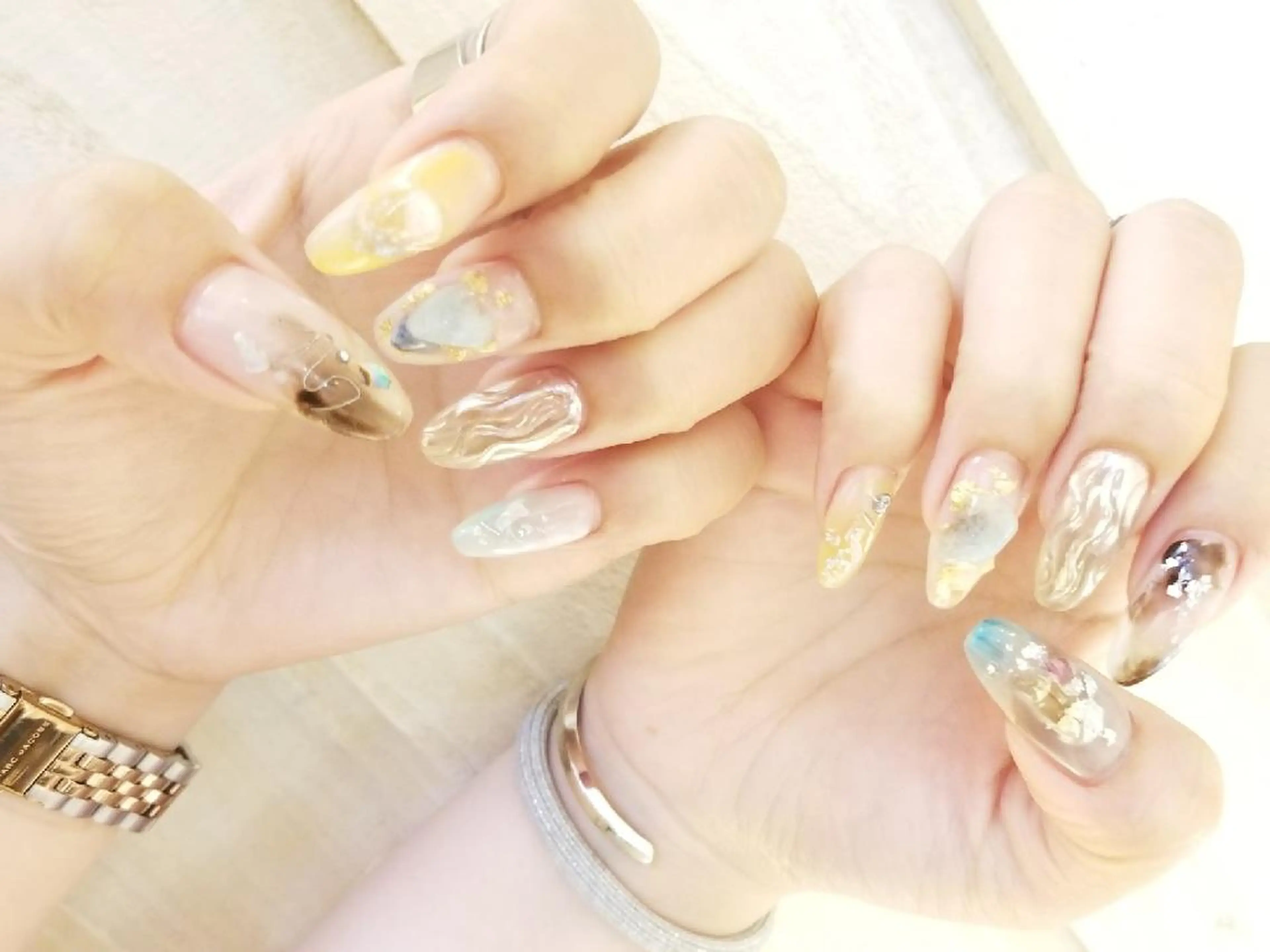 ネイル gotoday新宿店所属・鈴木 ゆいのネイルデザイン