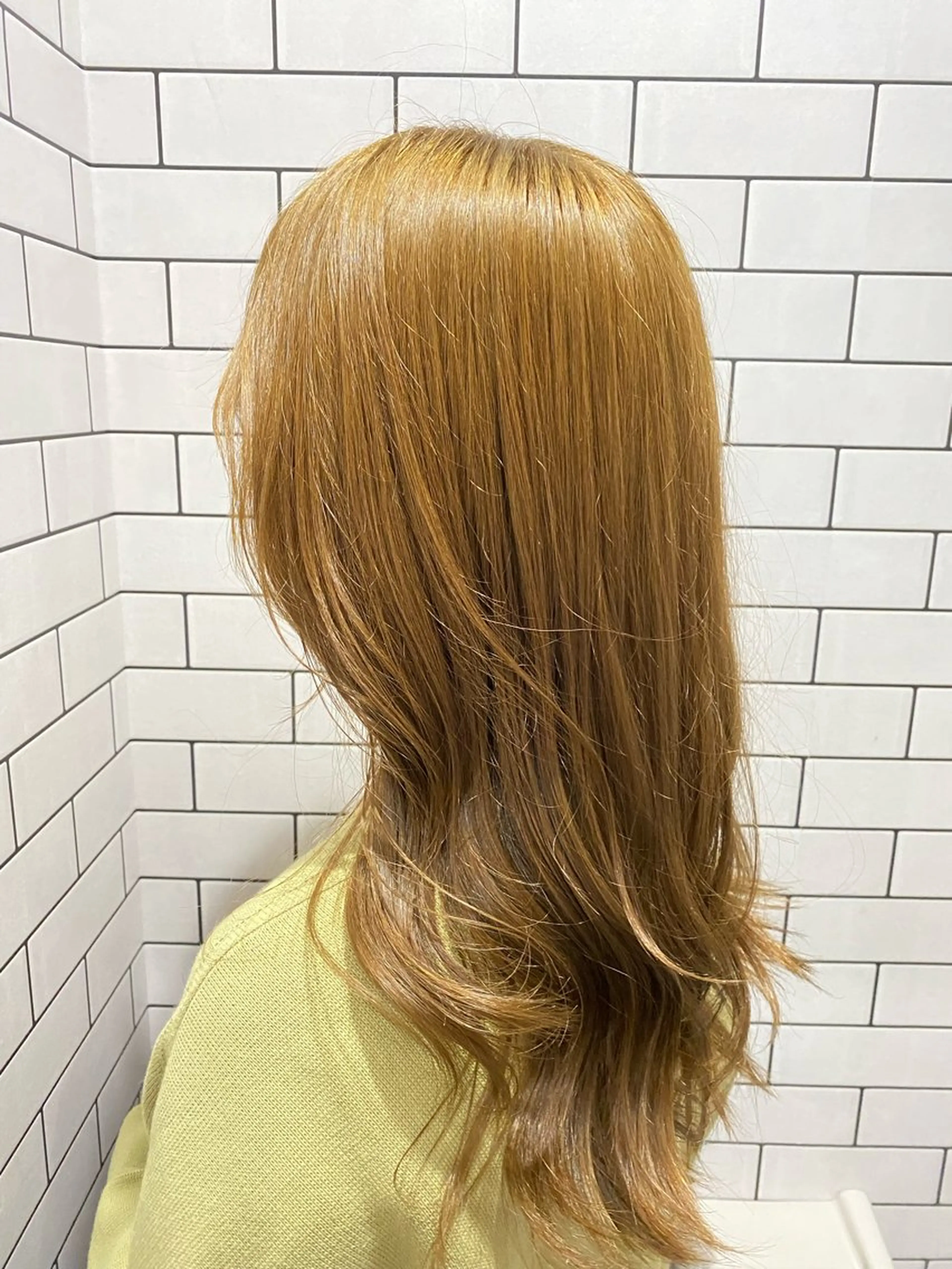 セミロング 角田 亜美のヘアスタイル