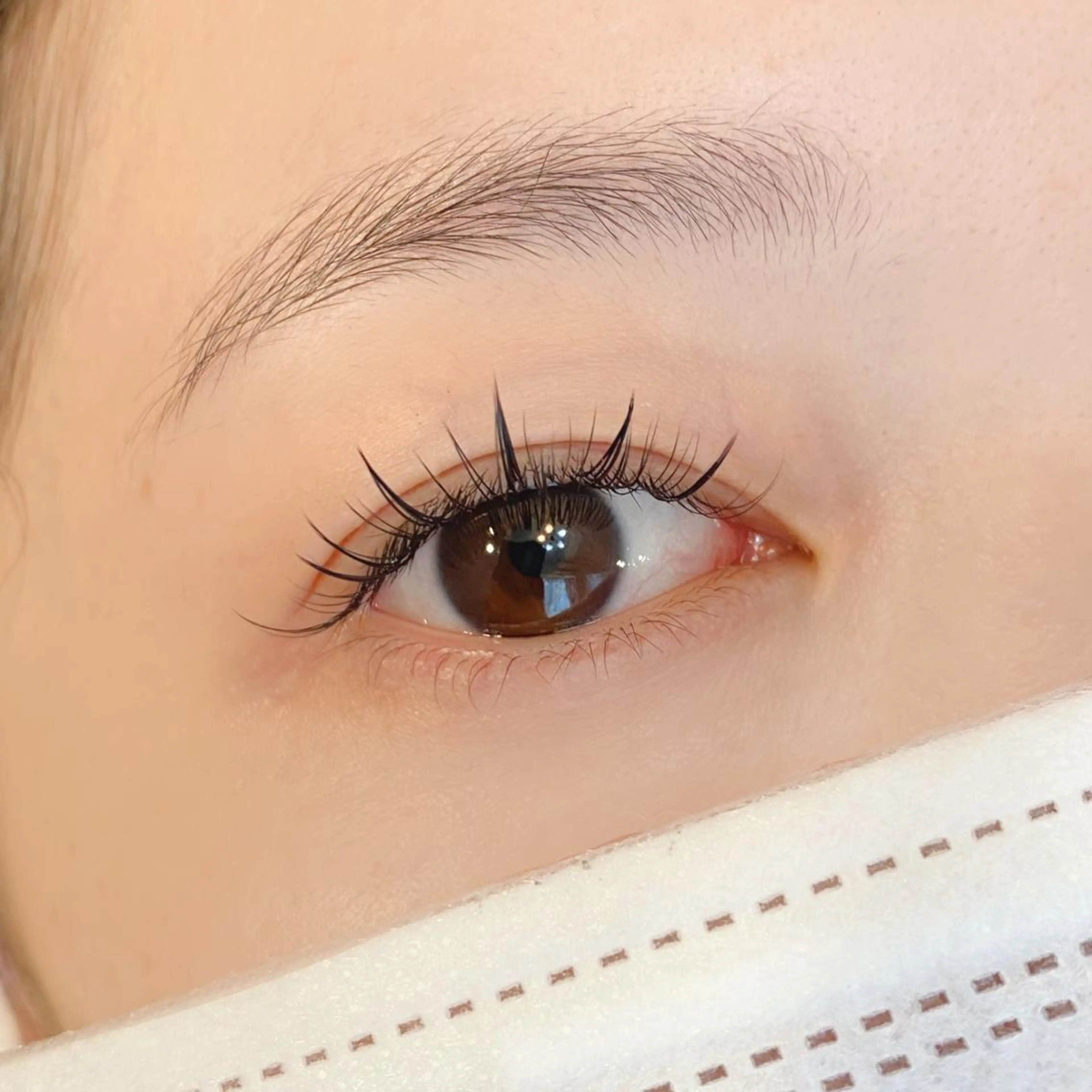 ワンホンマツエク130本の写真