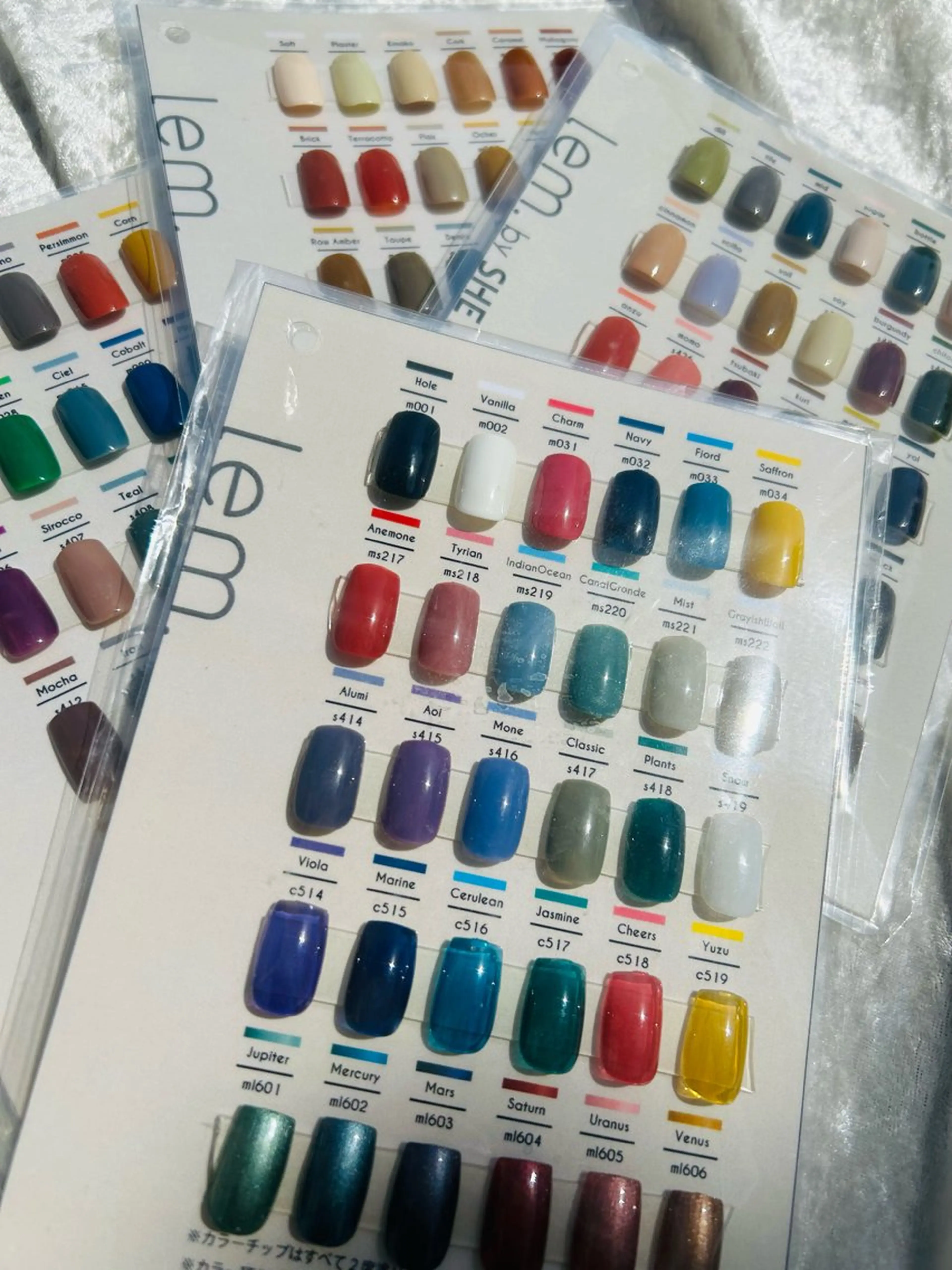 ネイル gratitude 斎藤のネイルデザイン