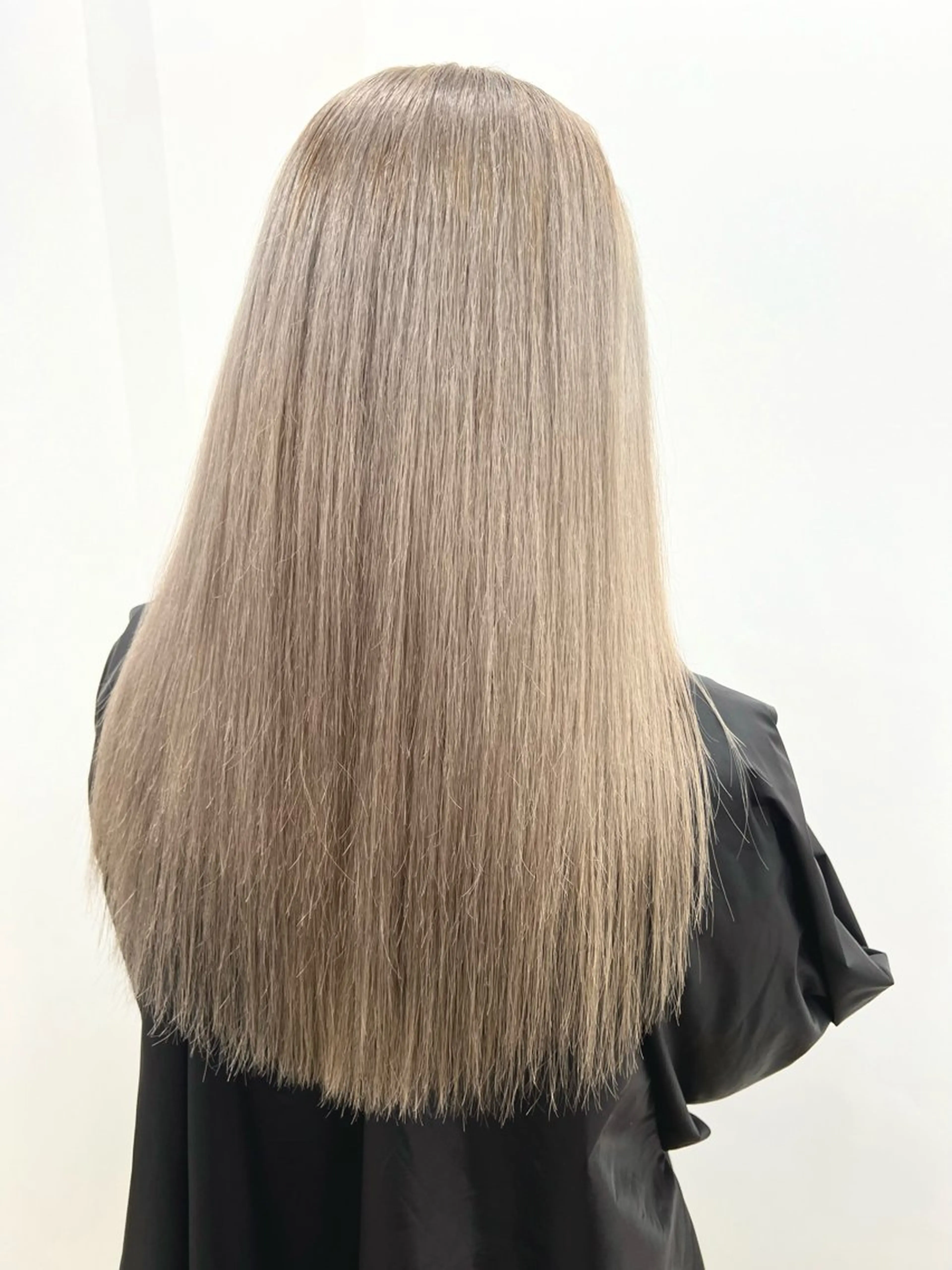 【モテ髪お洒落✨】ホワイトブリーチダブルカラー💁‍♀️✨の写真