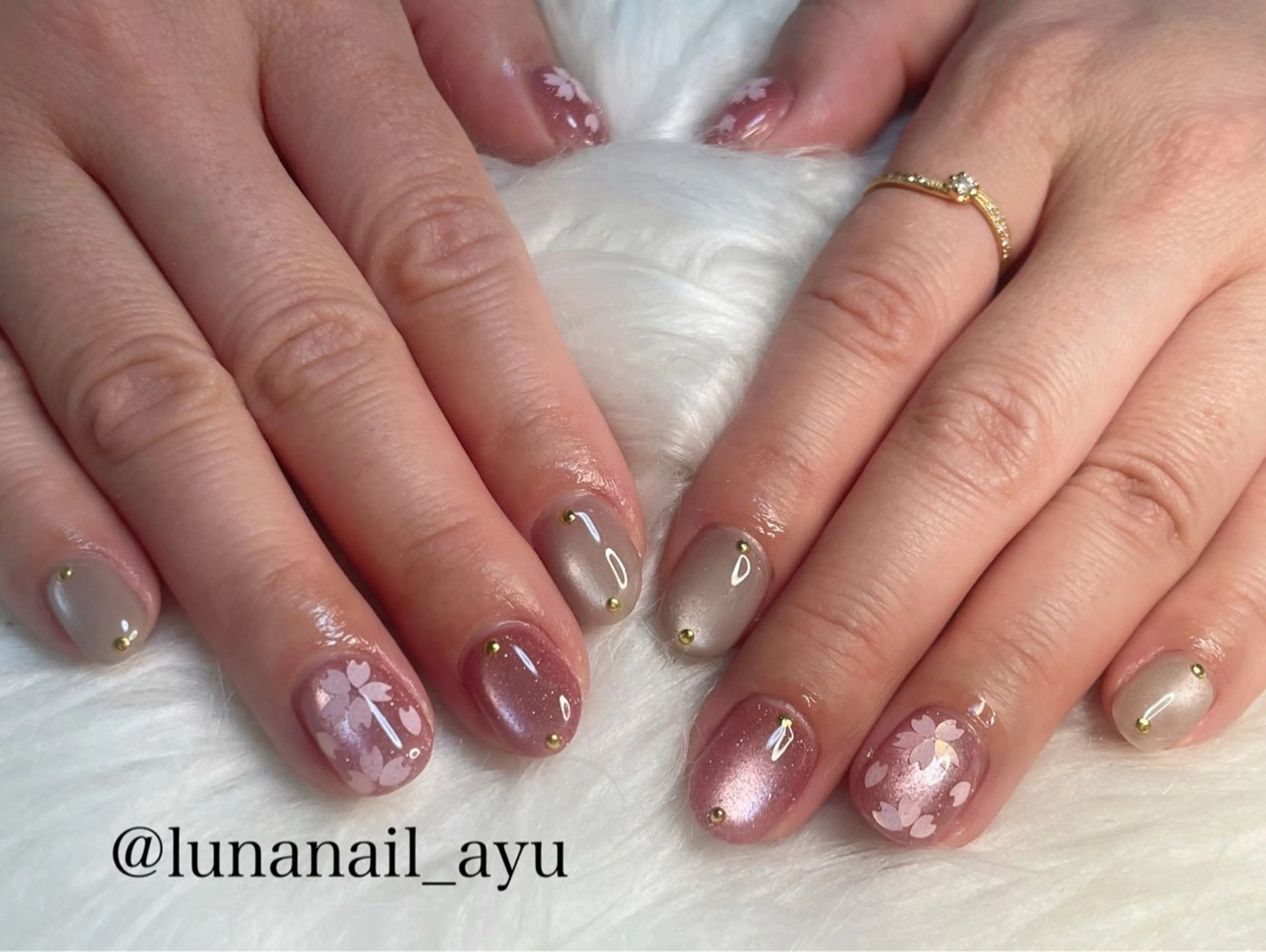 ネイル 桜ネイル 春ネイル ハンドネイル LUNA NAIL ayuのネイルデザイン