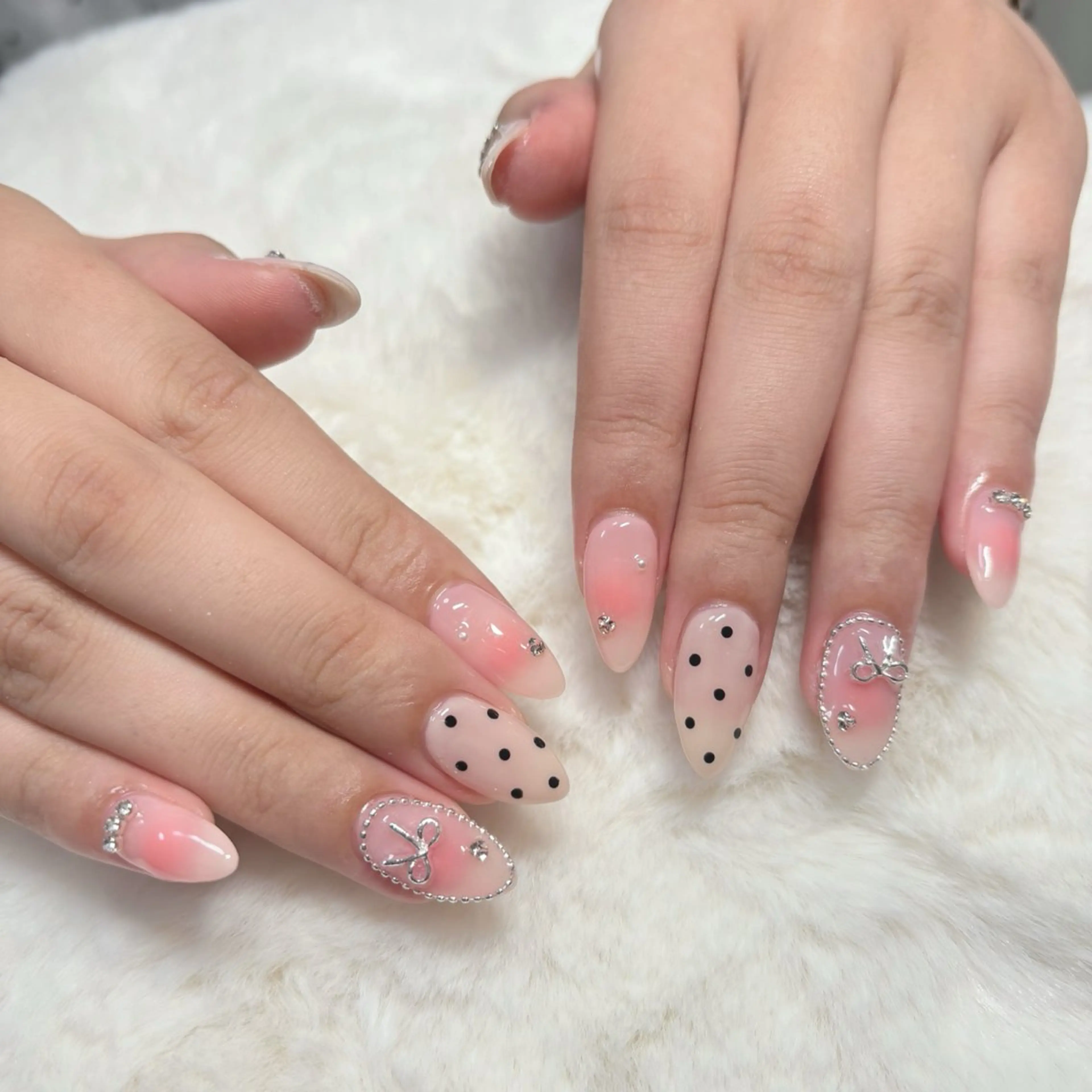 ネイル ハンドネイル STELLA nailのネイルデザイン