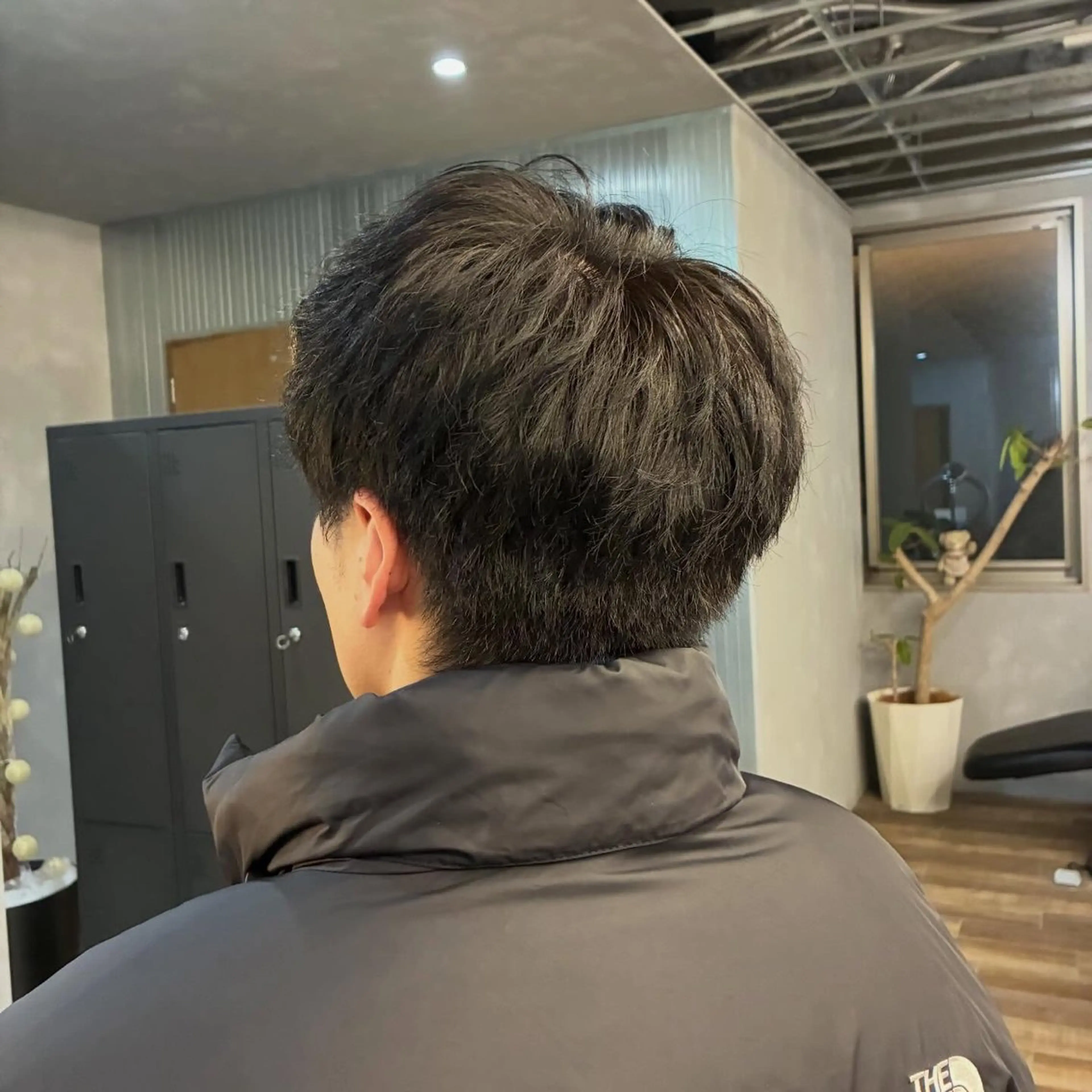 カラー メンズ メンズブリーチ ブリーチ ブラウンカラー 透明感カラー ブリーチなしカラー 鈴木 楓太のヘアスタイル