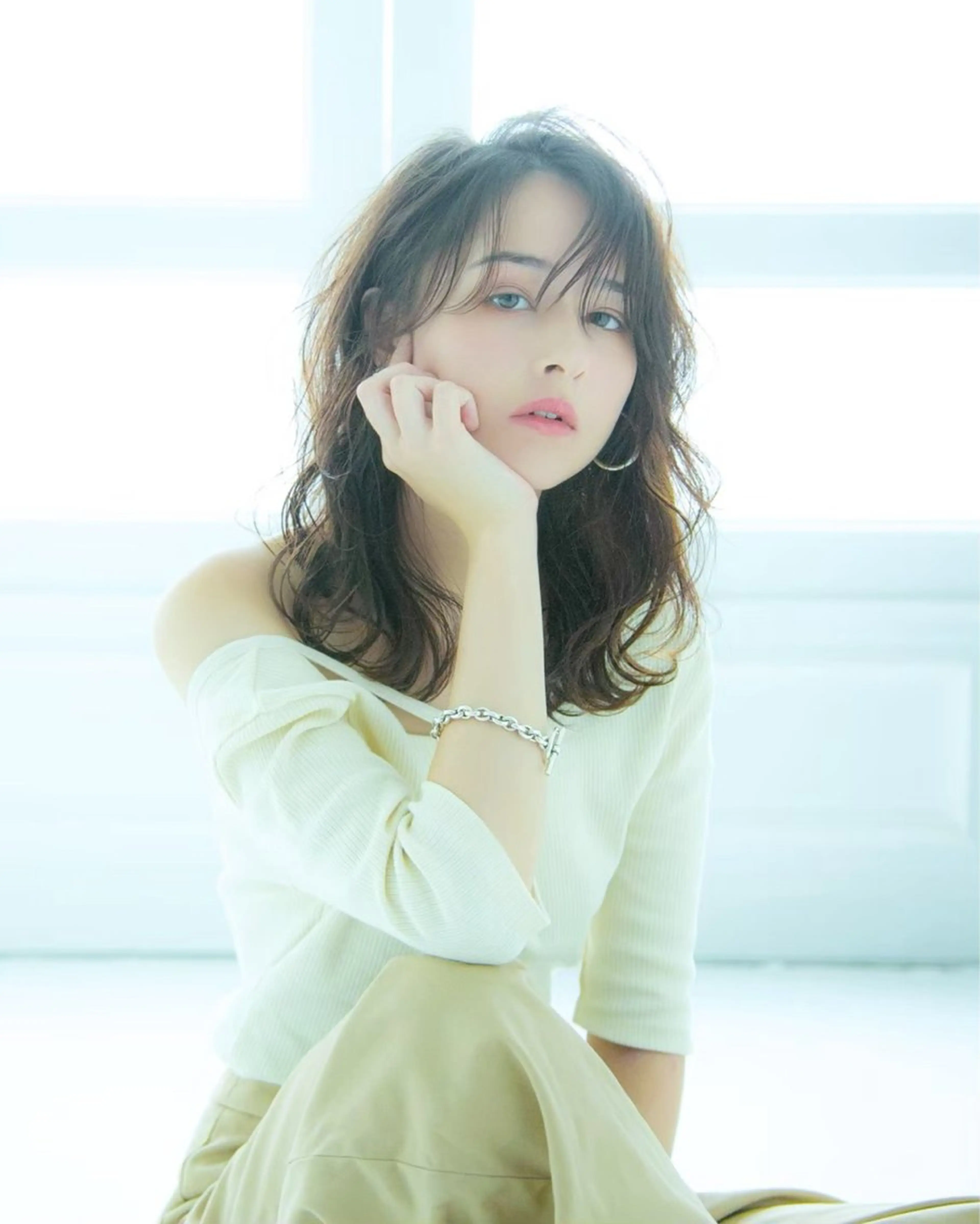 ロング カラー ベージュカラー ブリーチ 透明感カラー ブリーチなしカラー レイヤー/艶髪/ 髪質改善/YUYAのヘアスタイル