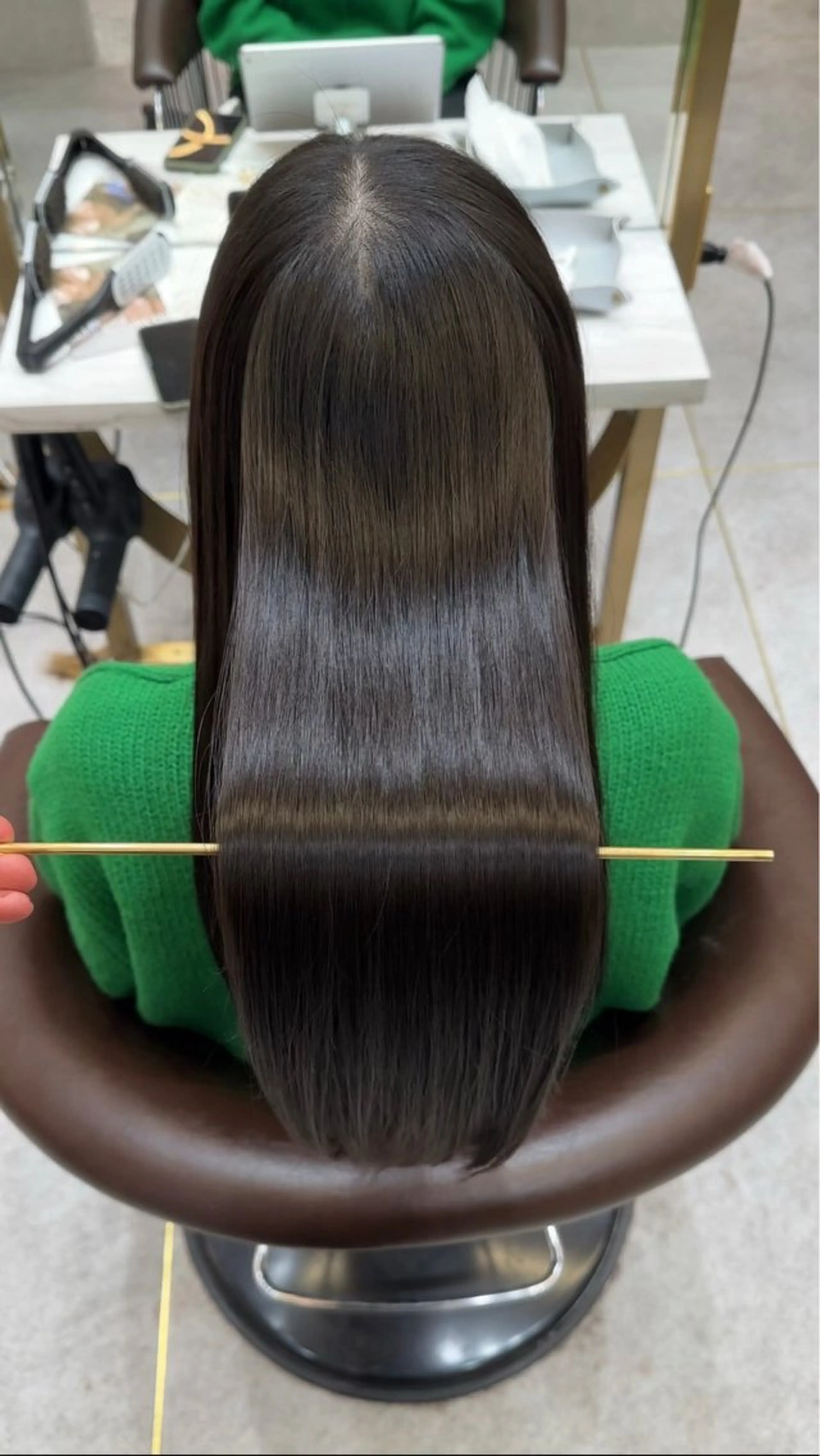 セミロング パーマ 髪質改善 縮毛矯正 【博多髪質改善】 吉村　清志のヘアスタイル