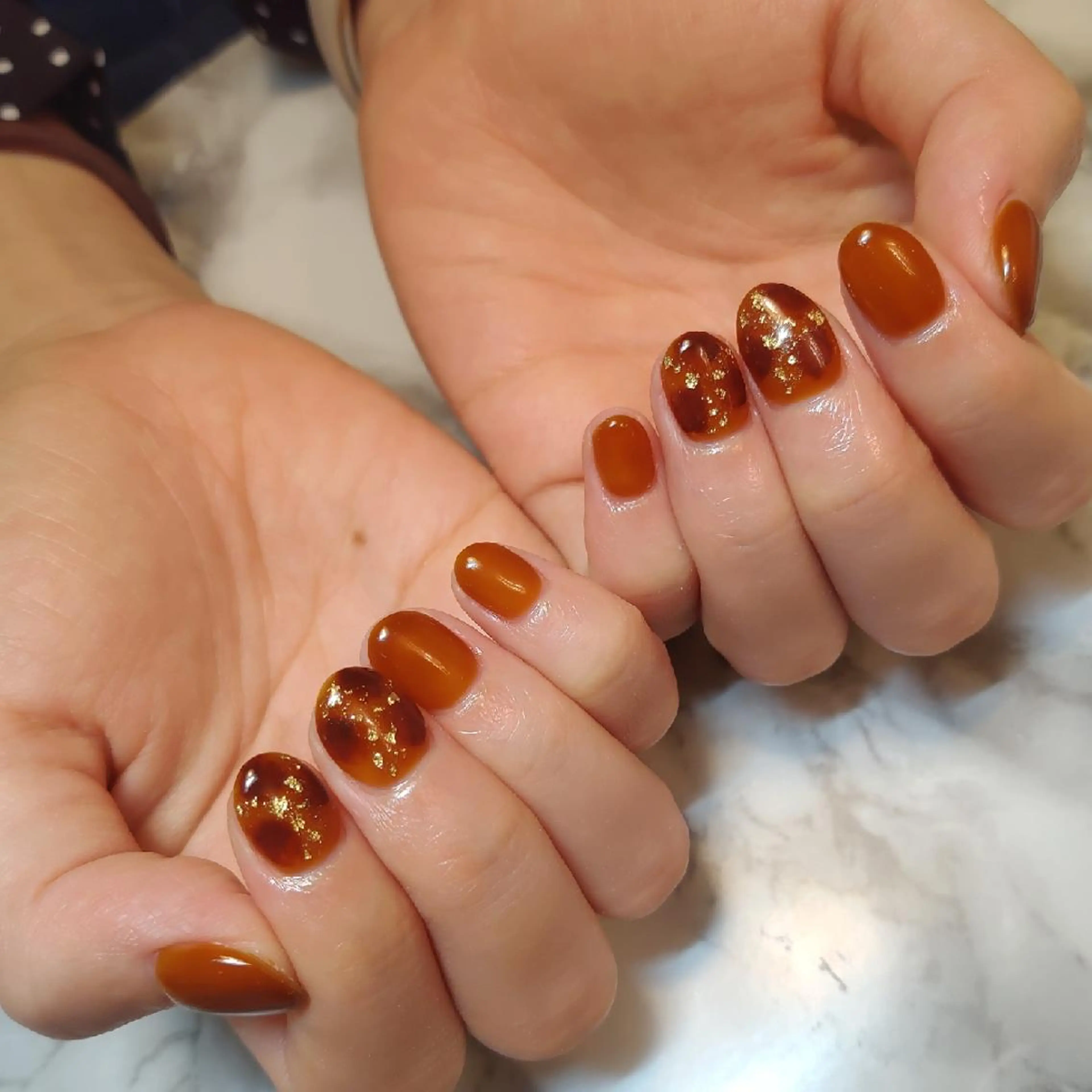 ネイル べっ甲ネイル ジェヌインネイル 河内のネイルデザイン