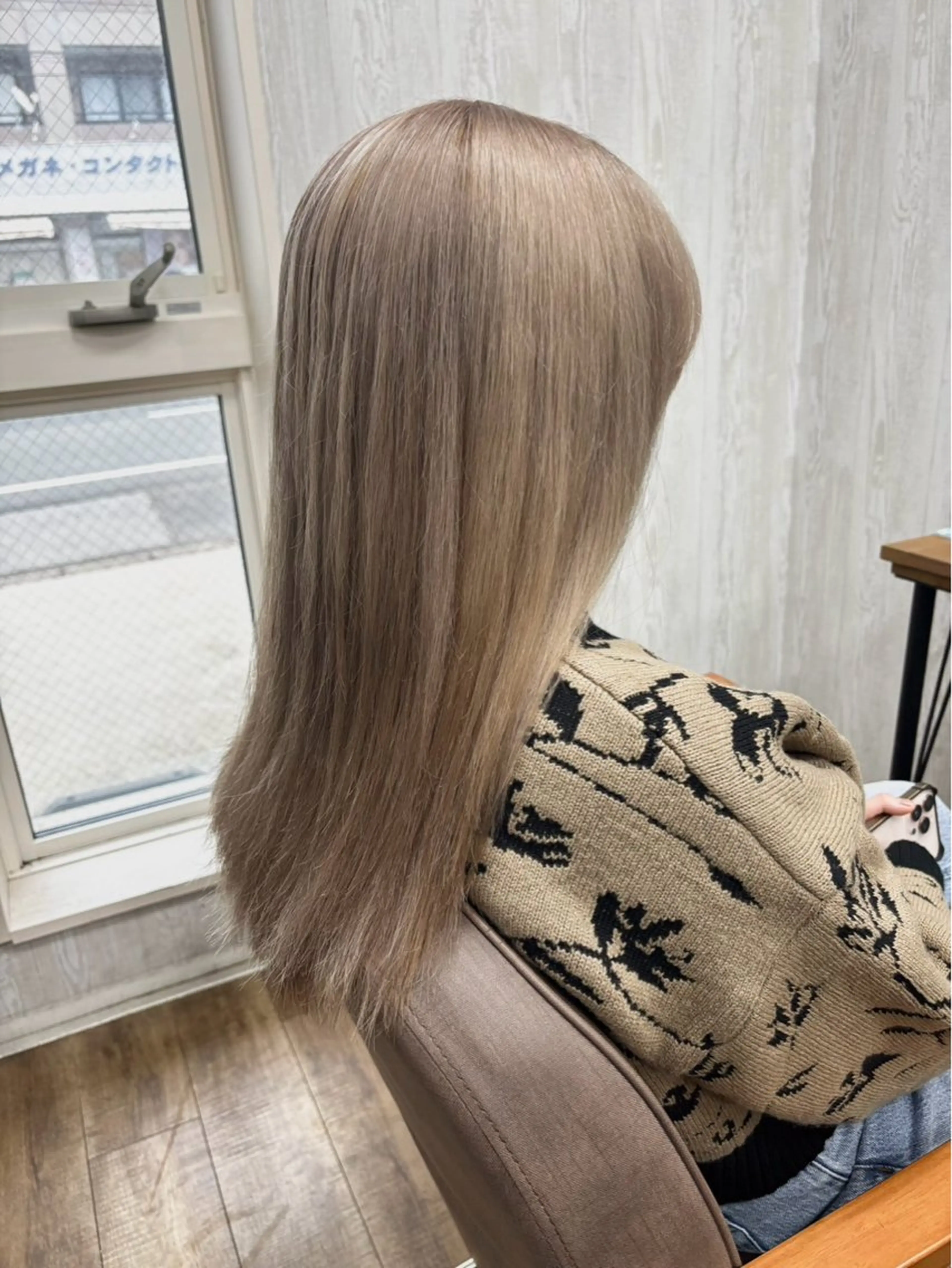 カラー 松本 恋実のヘアスタイル