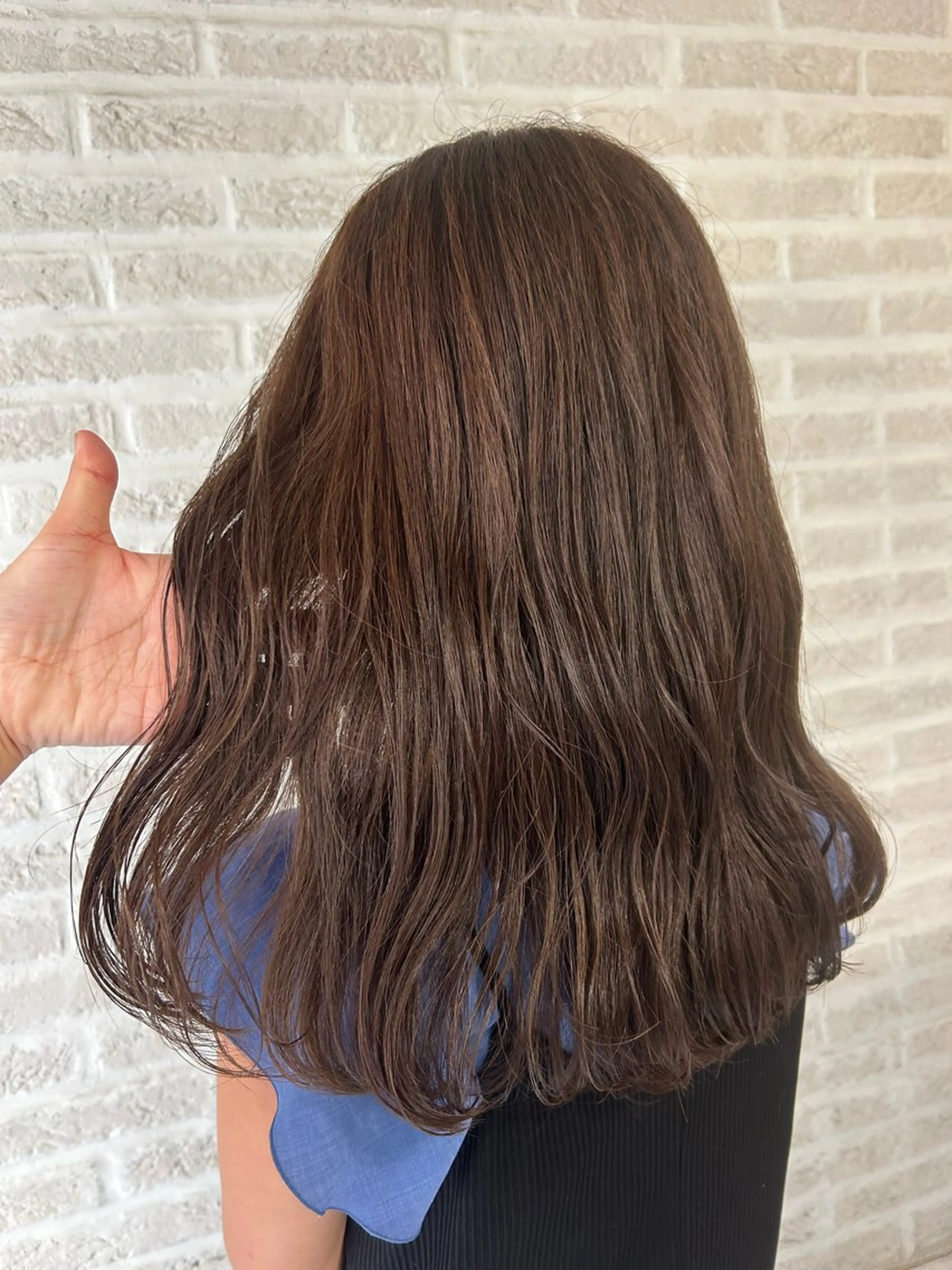 ロング カラー ベージュカラー ブリーチ ブラウンカラー ブリーチなしカラー 北岡 慶子 大宮駅西口徒歩3分のヘアスタイル