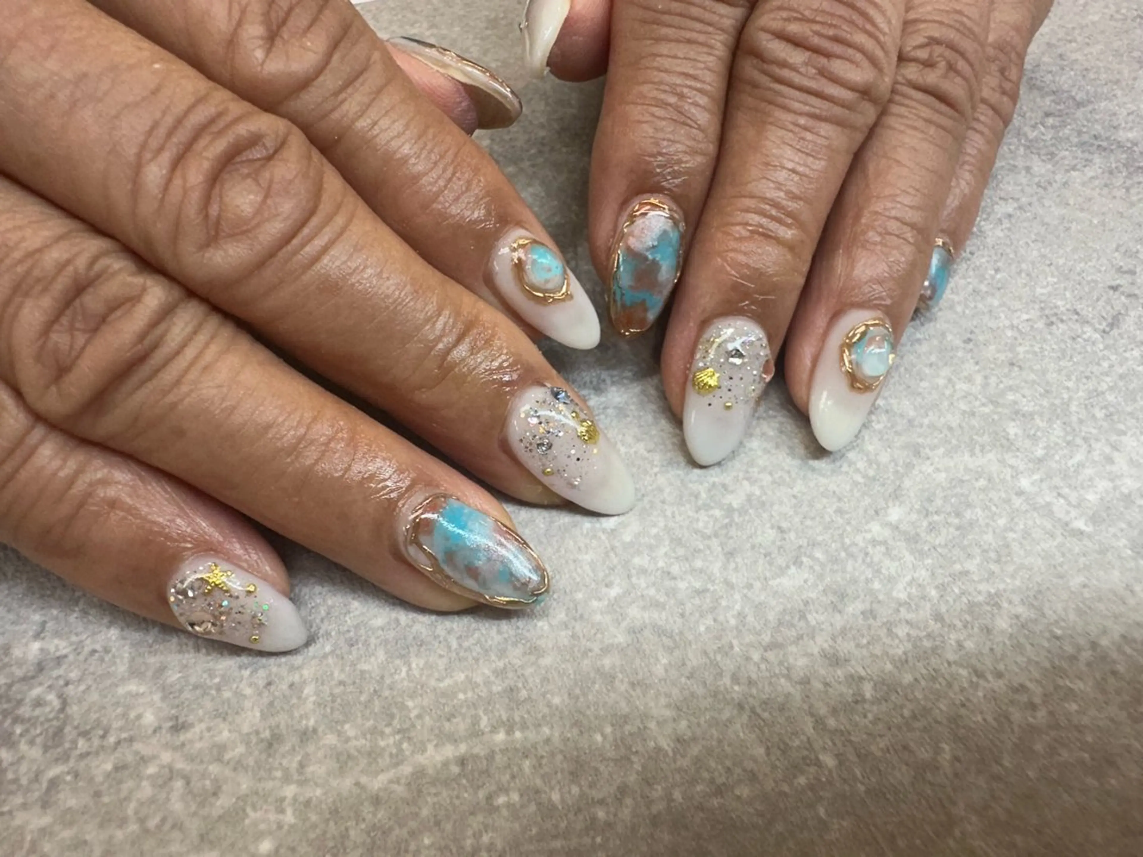 ネイル ハンドネイル 高多 瑠美のネイルデザイン