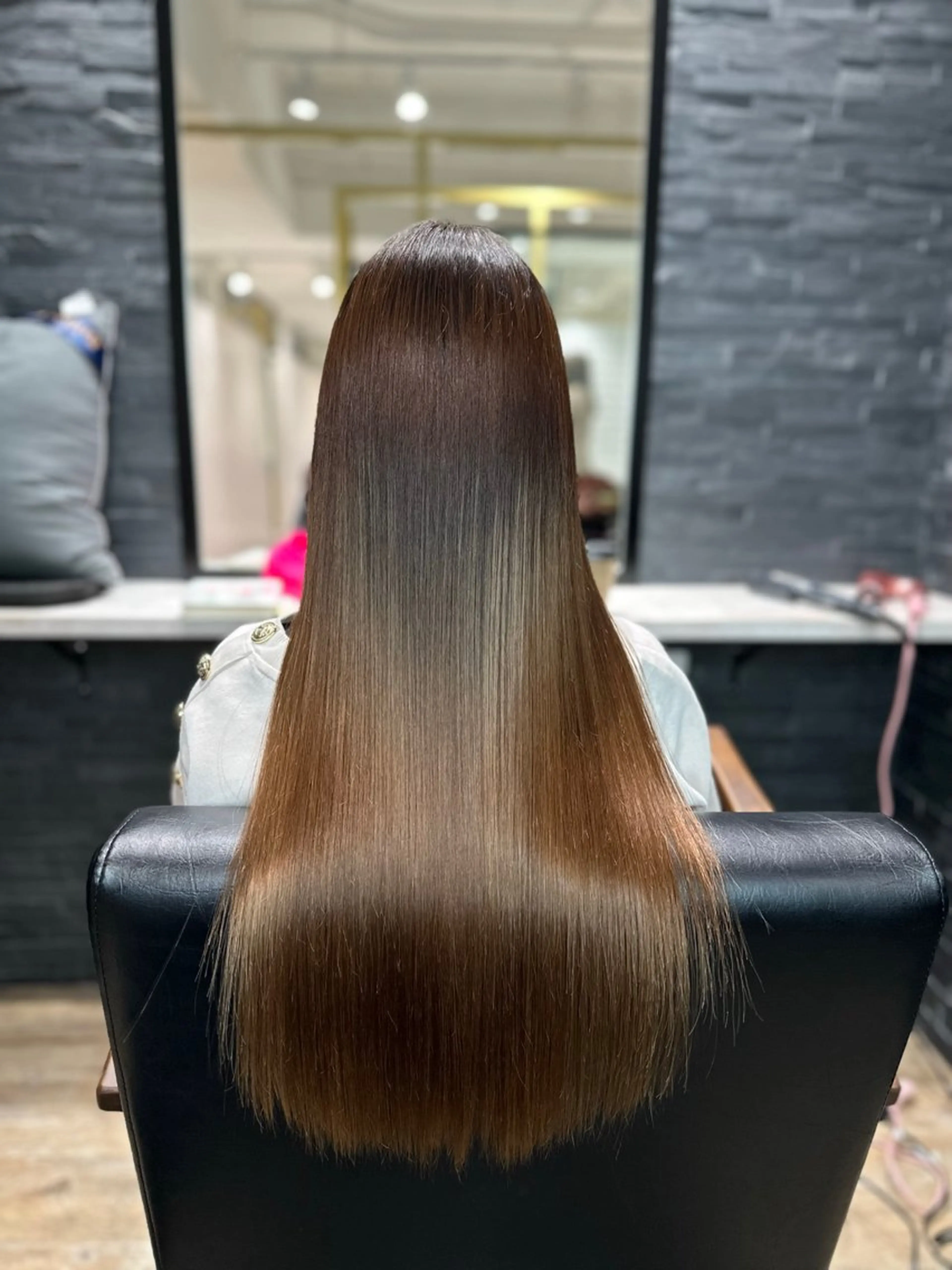 ロング 髪質改善専門店 Lucasのヘアスタイル