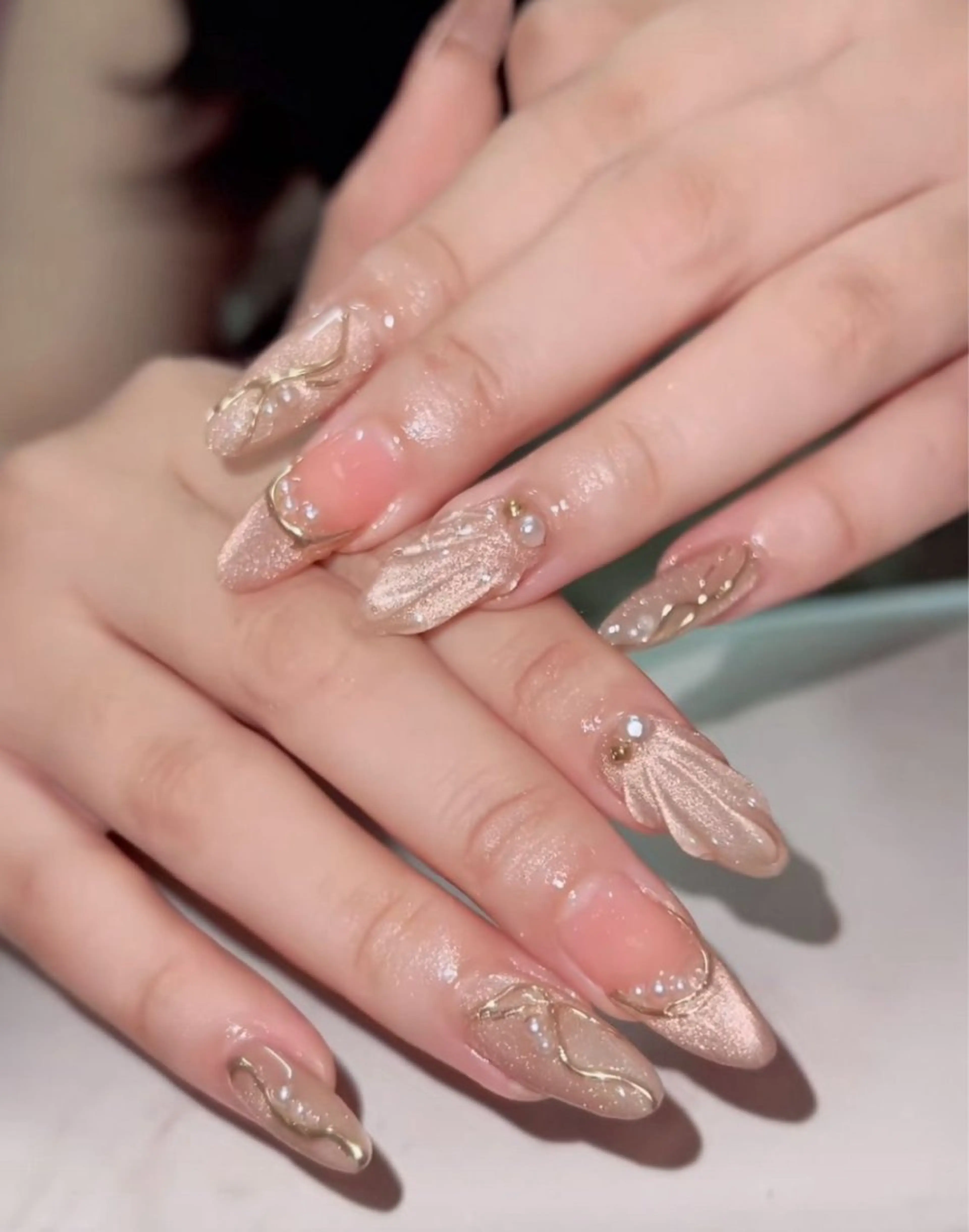 カラー グラデーションカラー ハンドネイル AIN Nailのネイルデザイン