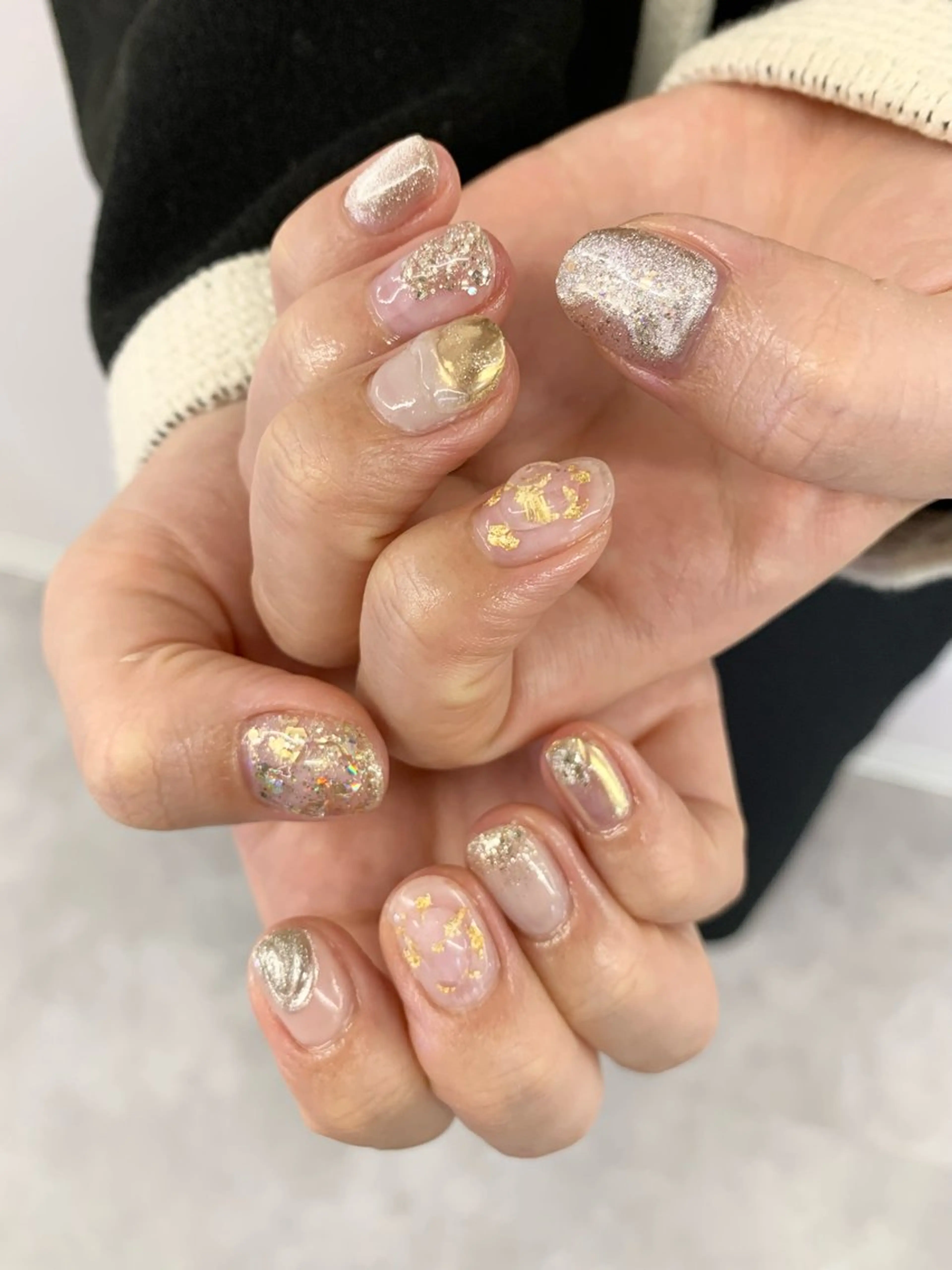 ネイル クリアネイル フラッシュネイル ジェルネイル ゴールド 韓国ネイル Bana_ Nailのネイルデザイン