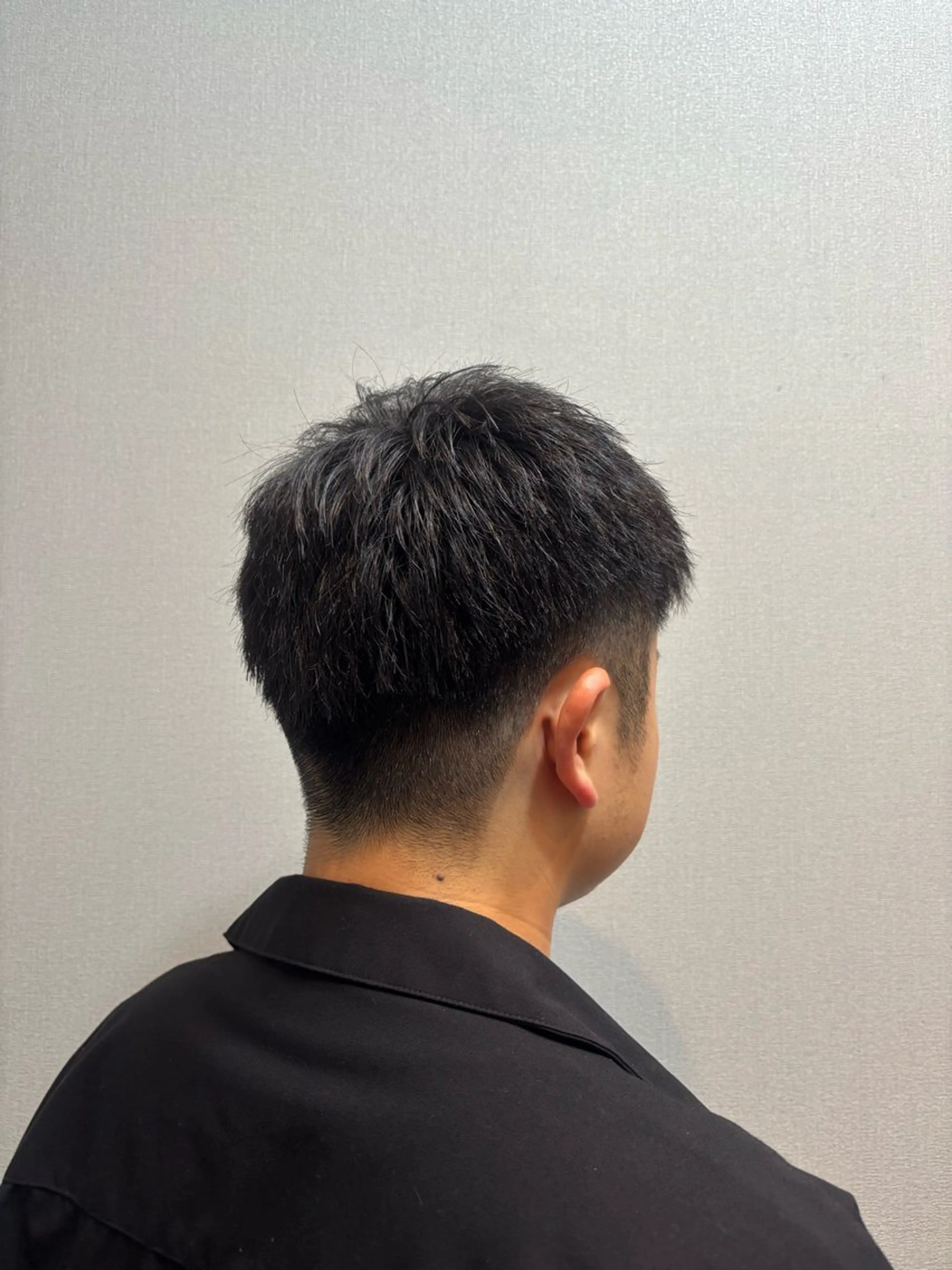 ショート メンズ 刈り上げ カット 髙木 雅子のヘアスタイル