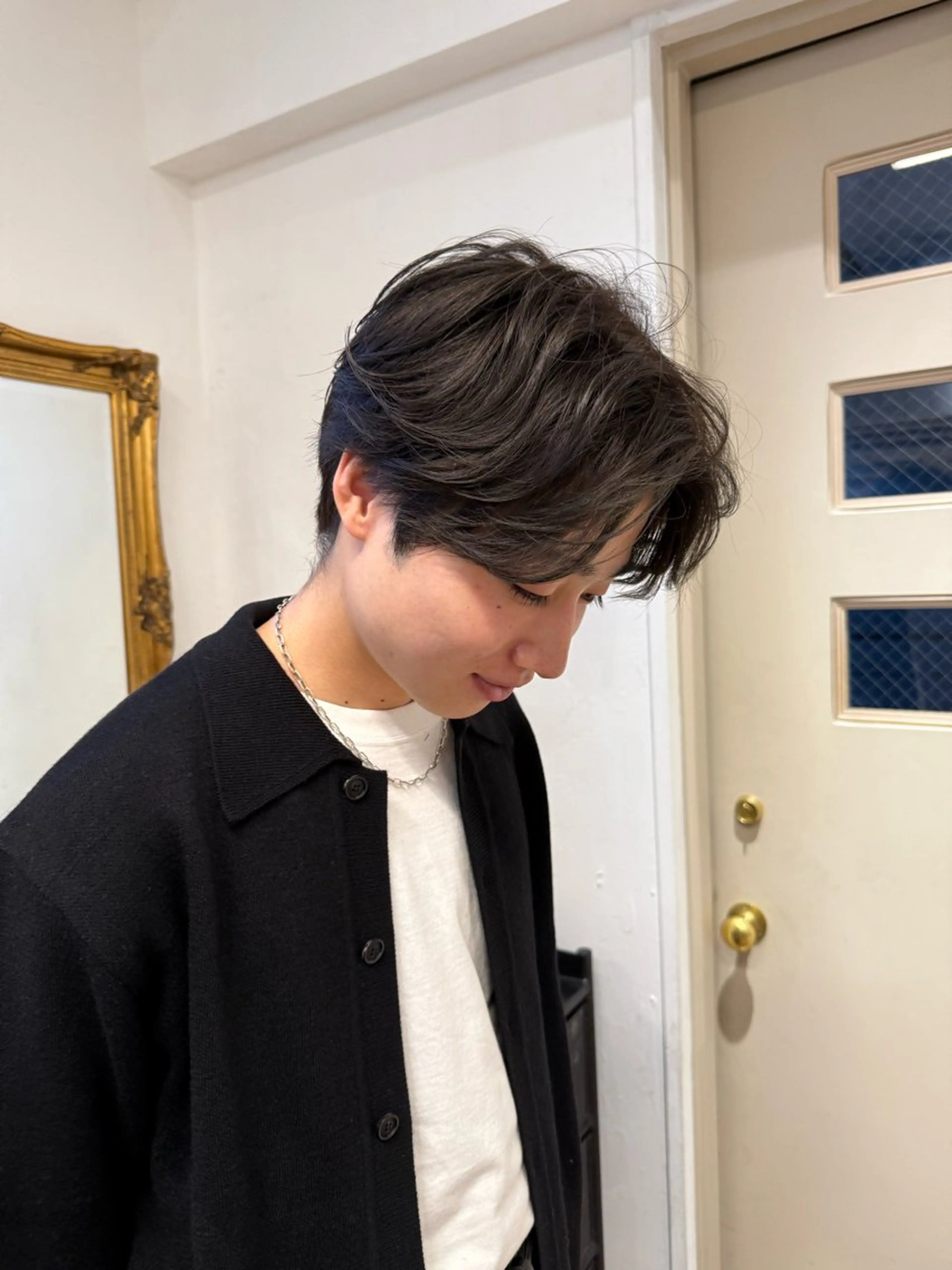 カラー メンズ ミルクティー× グレージュMOMOのヘアスタイル