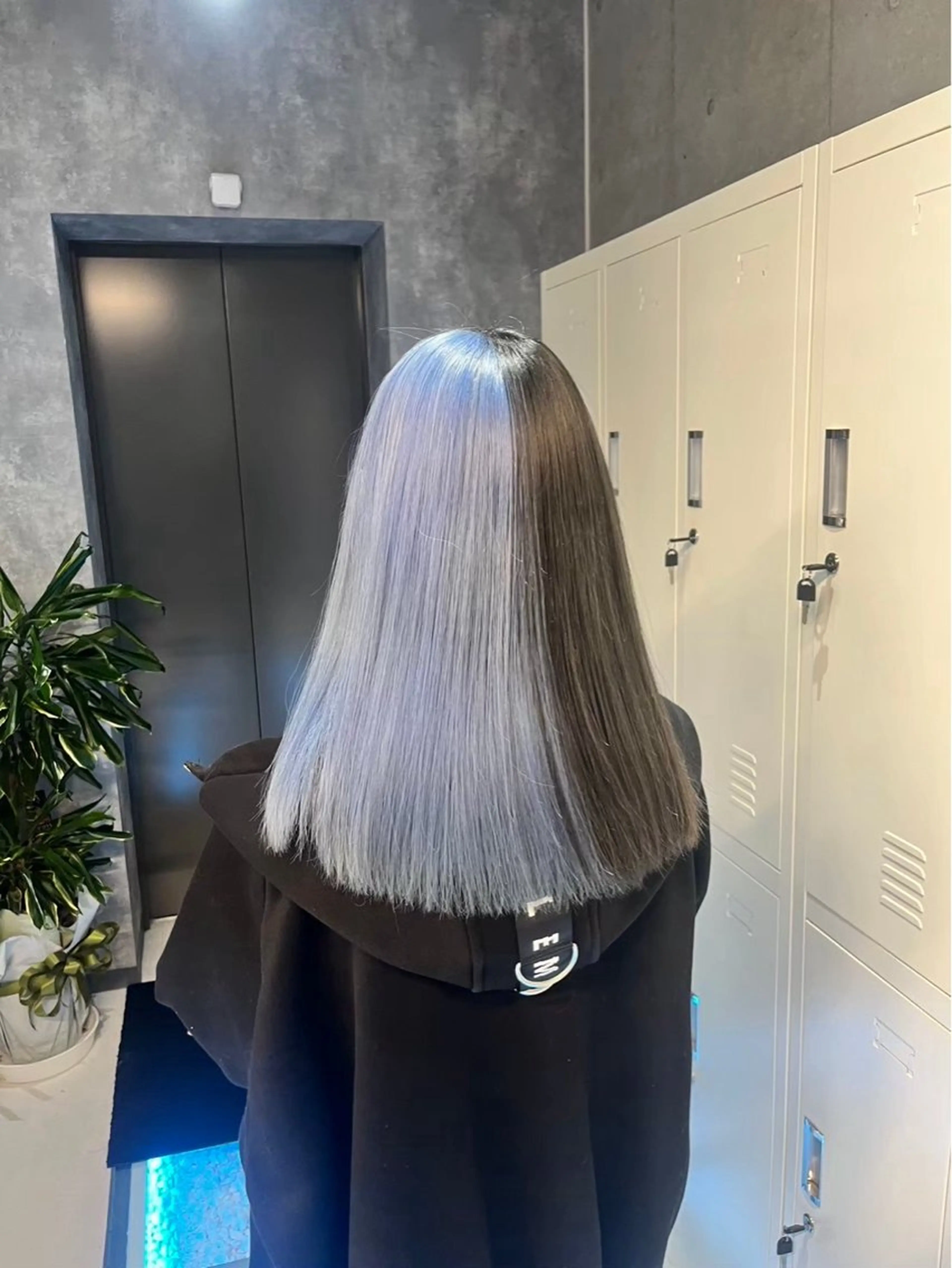 カラー まえの みほのヘアスタイル