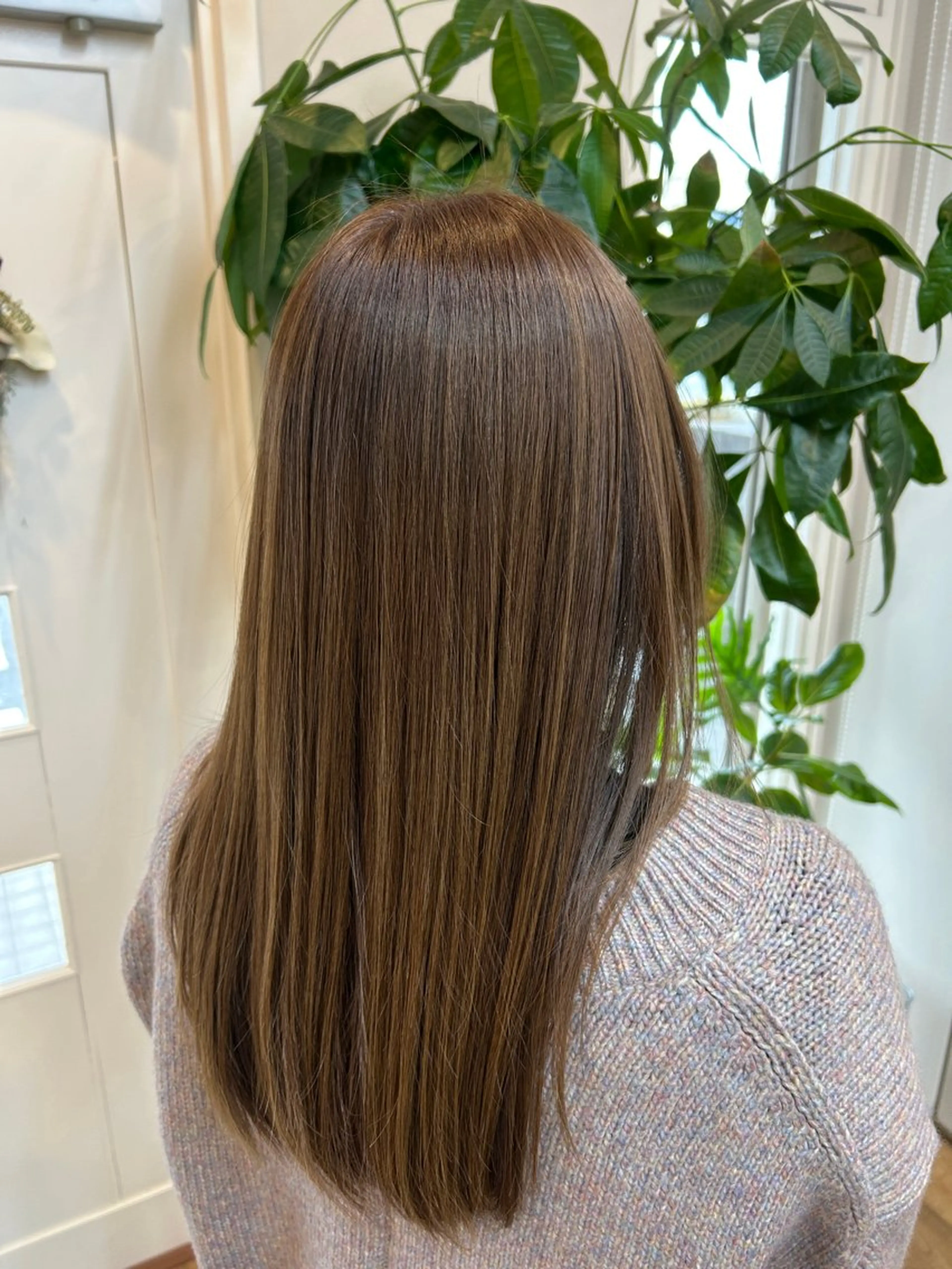 ロング ヘアカラー 中野 未来のヘアスタイル
