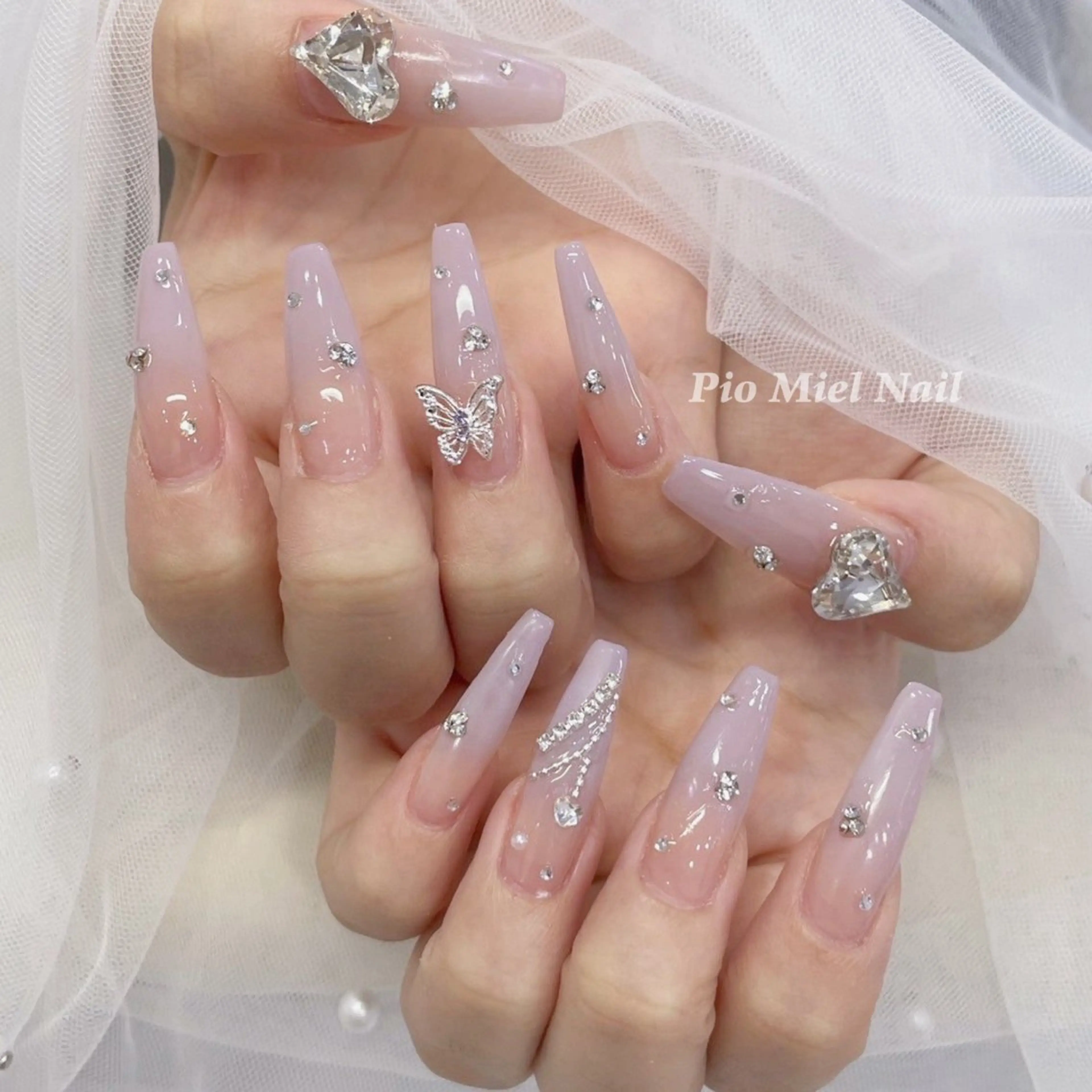 ロング カラー 透明感カラー ラベンダーカラー ロング ハンドネイル momo 長さだしのネイルデザイン