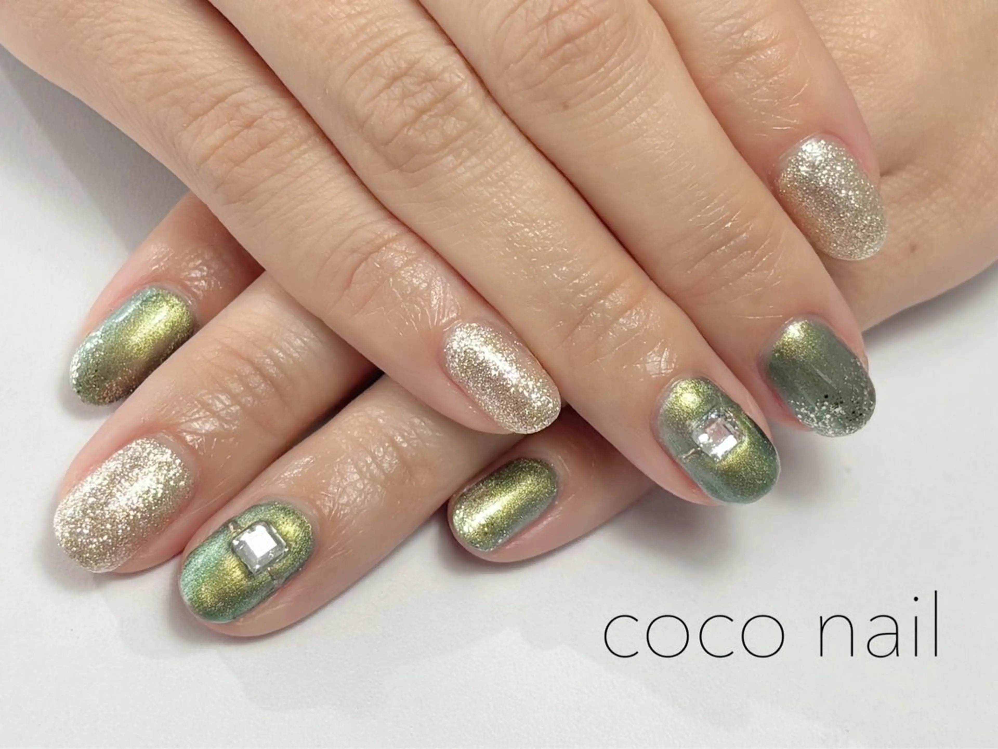 ネイル ハンドネイル coconail kanaのネイルデザイン