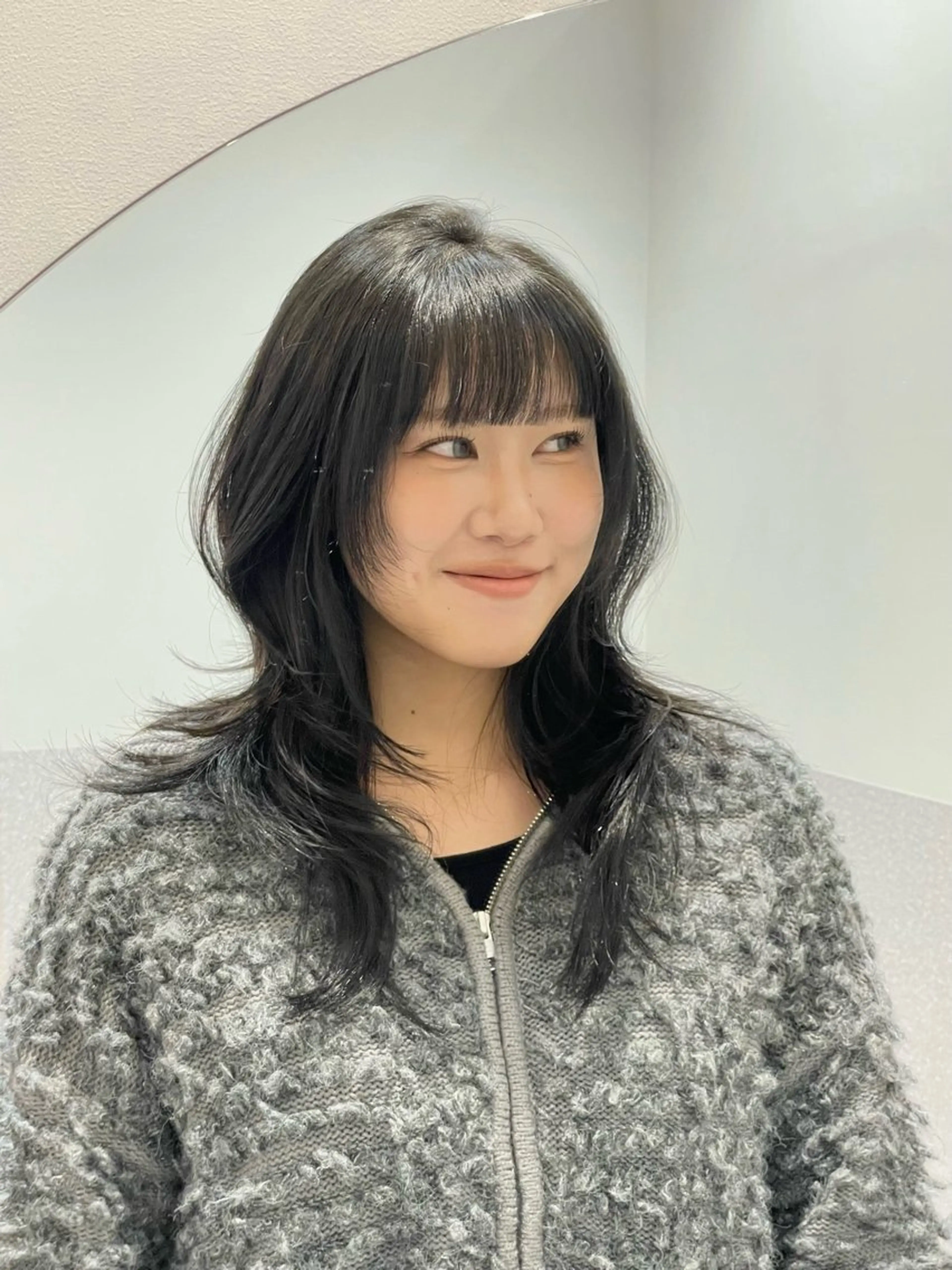 ロング 韓国風ヘア レイヤーカット カット ヘアカラー トリートメント ❤︎︎韓国ヘア❤︎︎ 𝑺𝒉𝒊𝒉𝒐のヘアスタイル