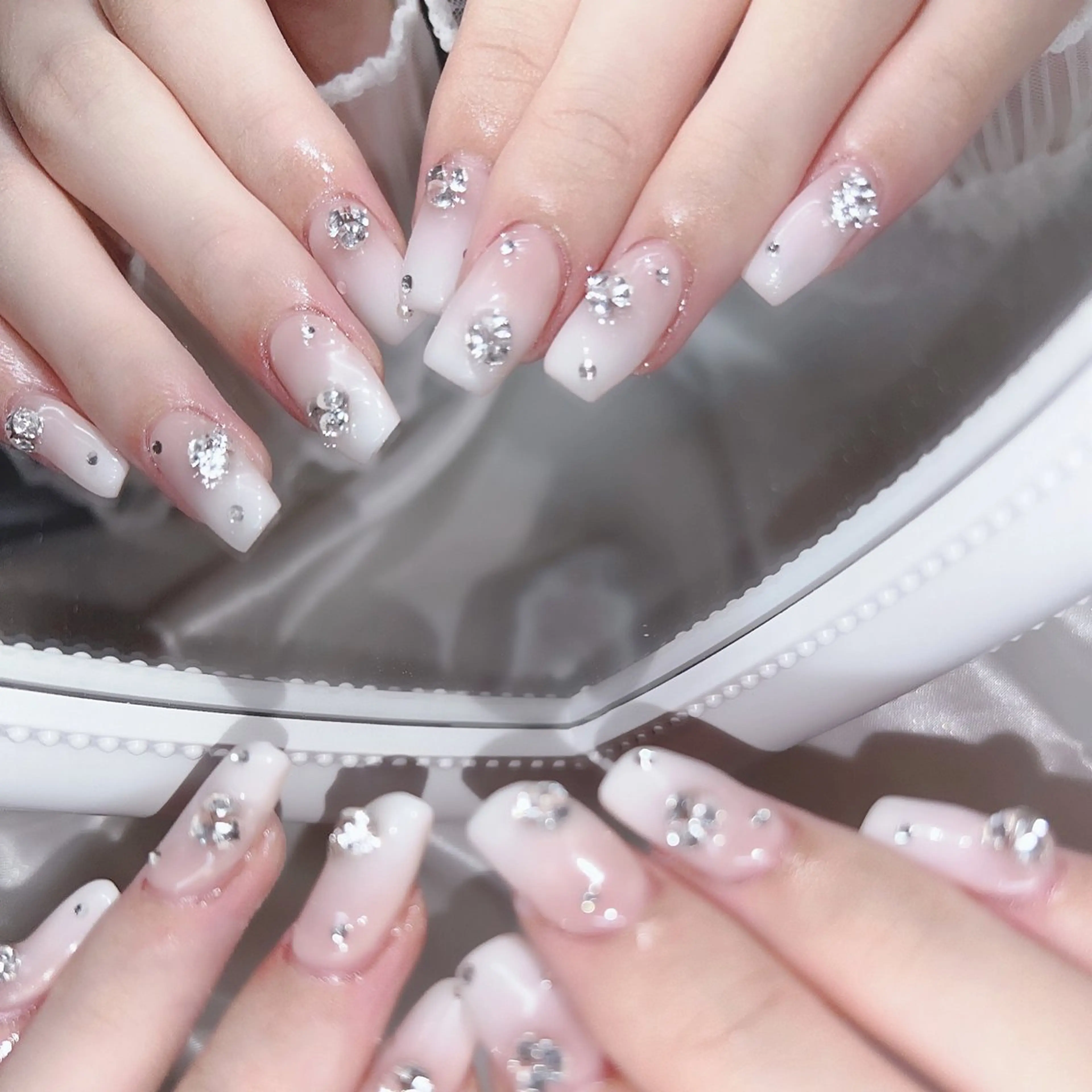 ネイル ハンドネイル merci nailのネイルデザイン