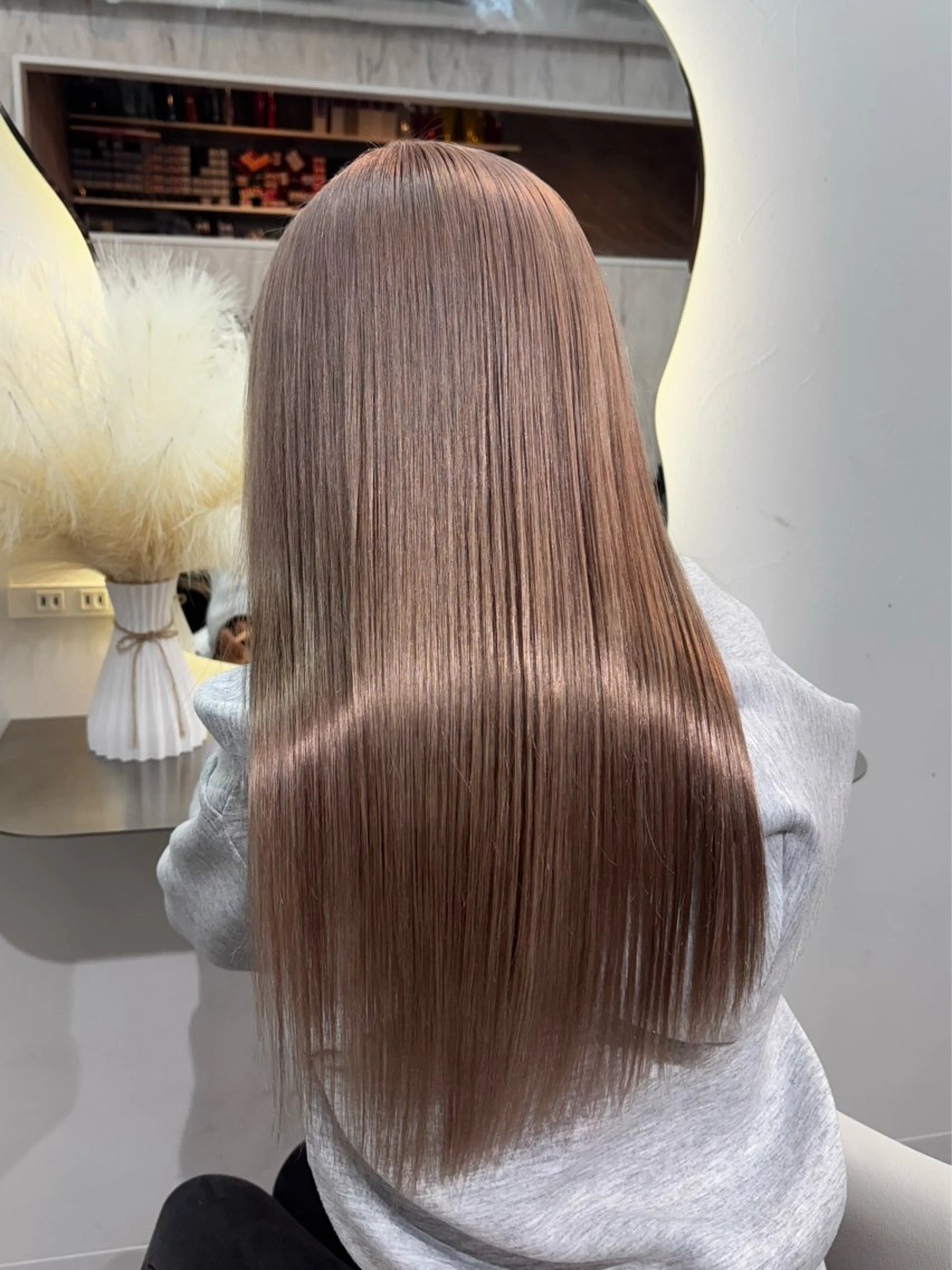 ロング カラー パーマ ヘアアレンジ ヘアカラー トリートメント 🤍韓国風レイヤー/ 艶髪🤍鳥越美羽のヘアスタイル