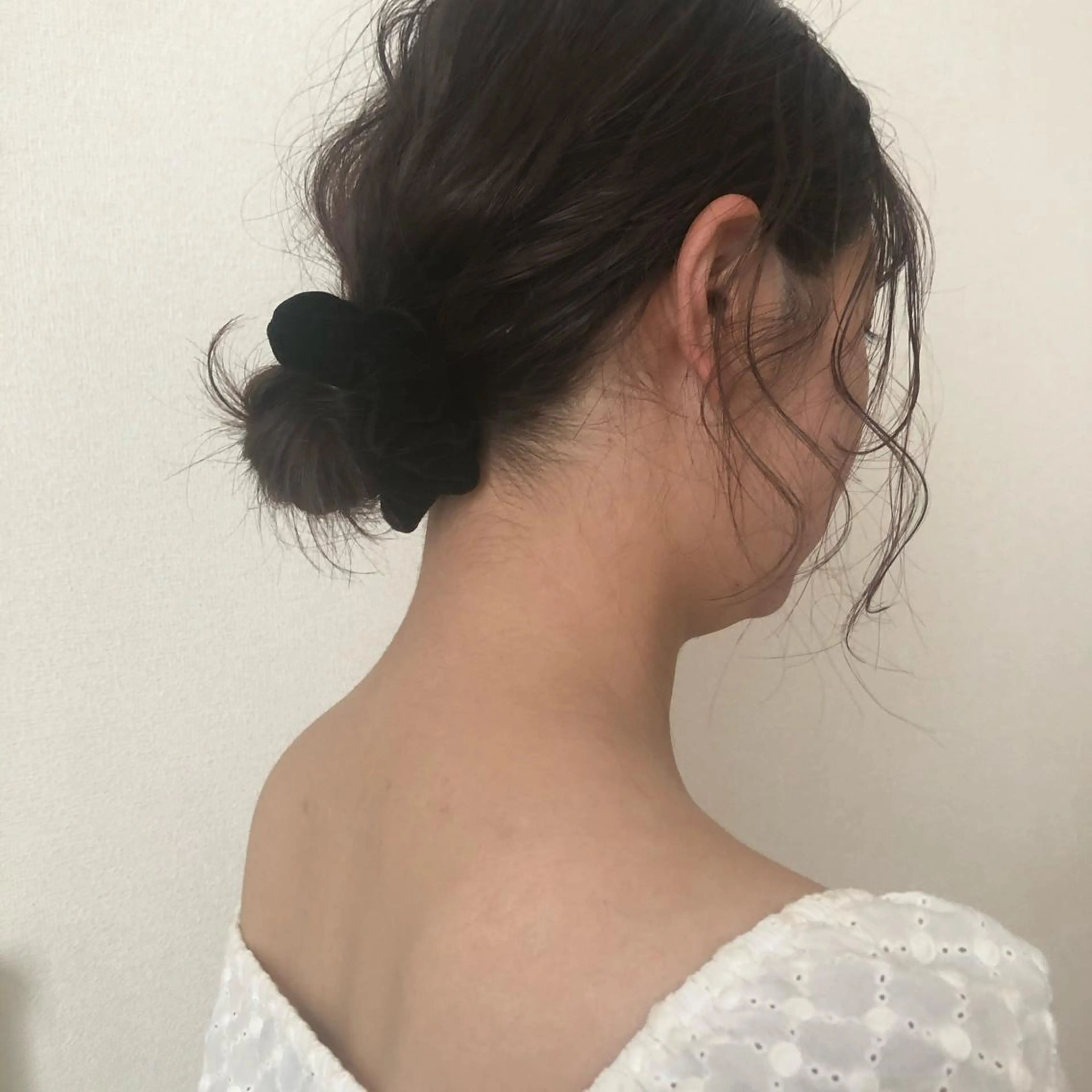 ミディアム カラー ヘアアレンジ 大人girly🛋️ 🤍yukakoのヘアスタイル
